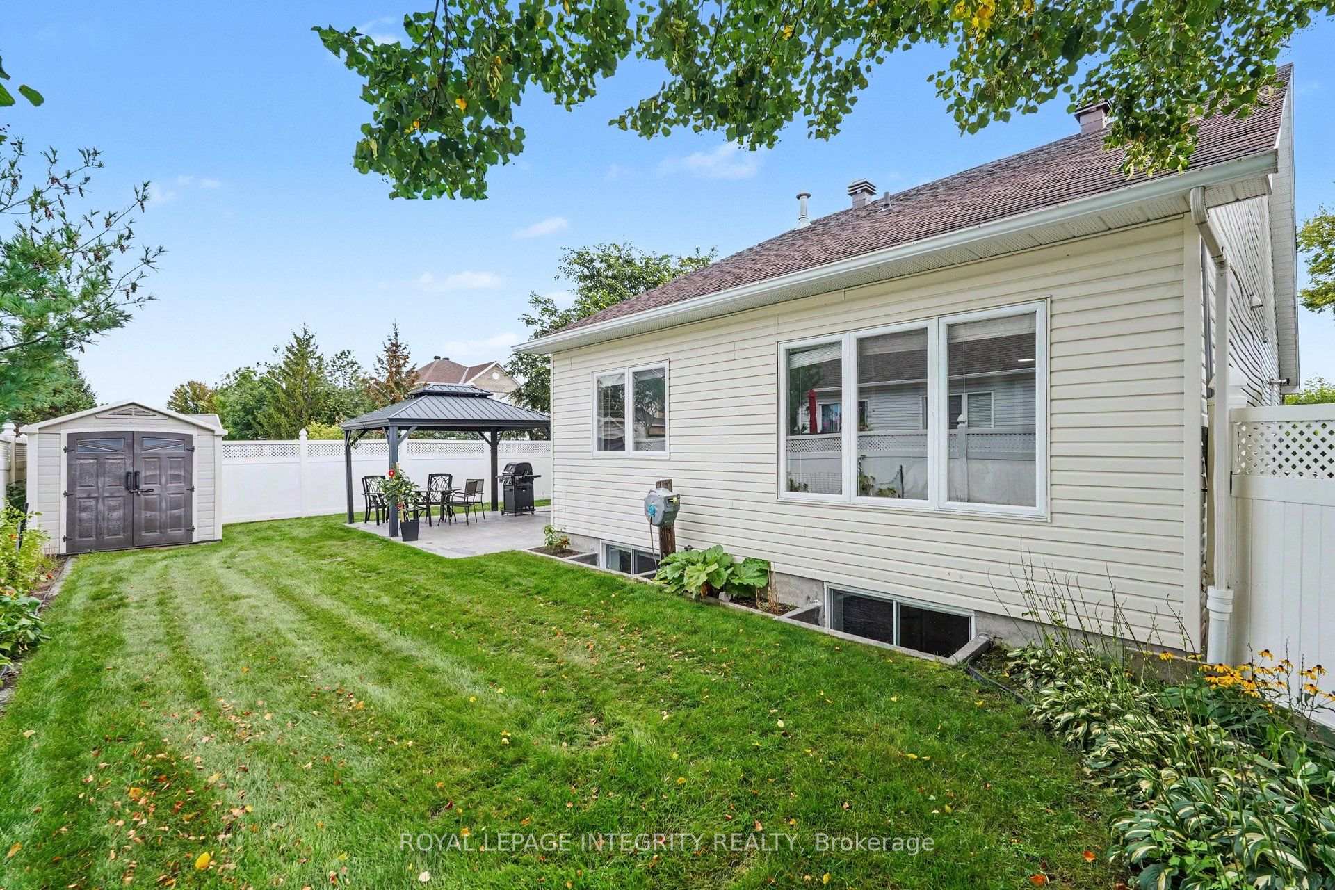 Photo 29 of 50 Baypointe Crescent, Ottawa, Barrhaven East — HOMEH