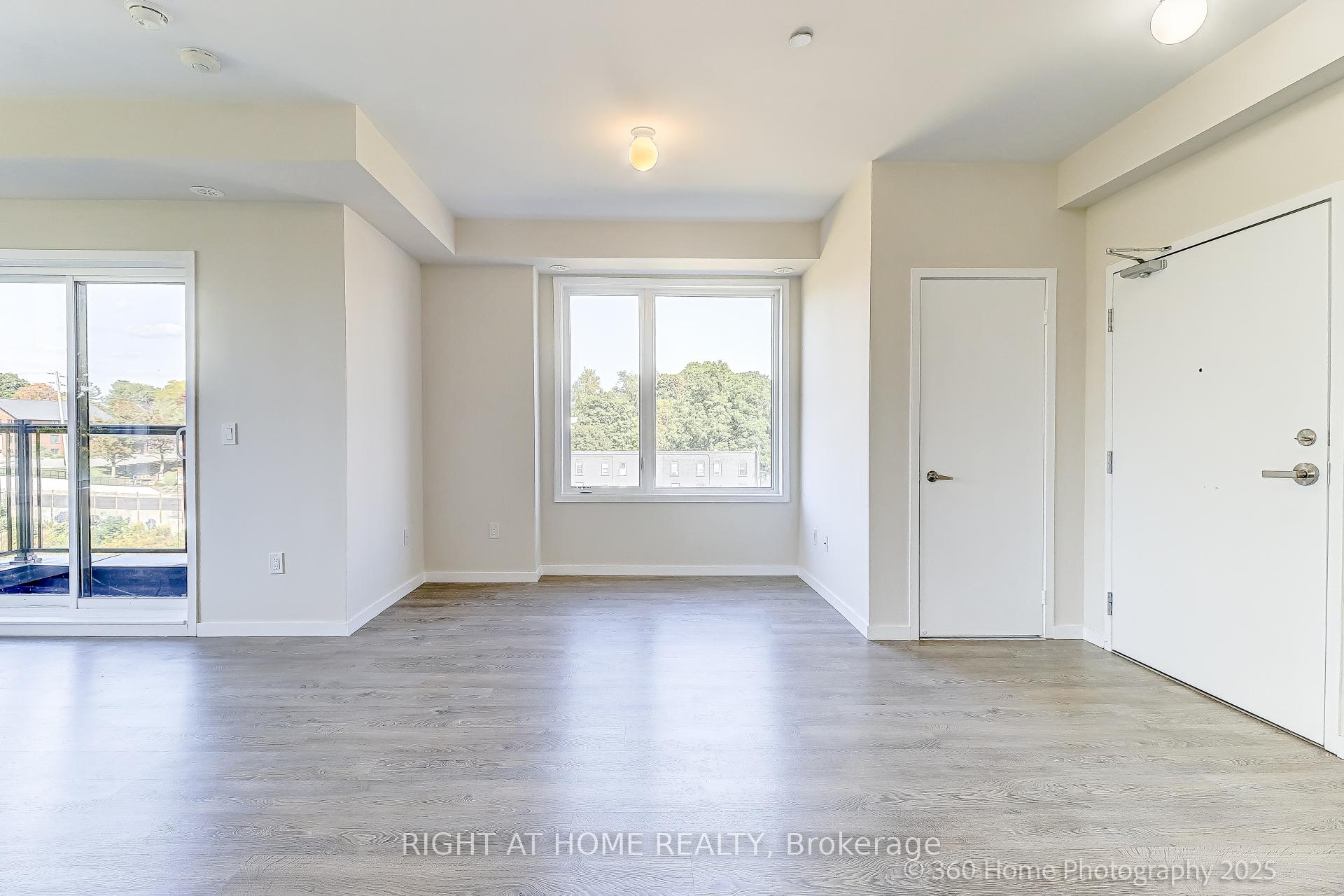 Photo 7 of Unit 28, 200 Alex Gardner Circle, Aurora, Aurora Village — HOMEH