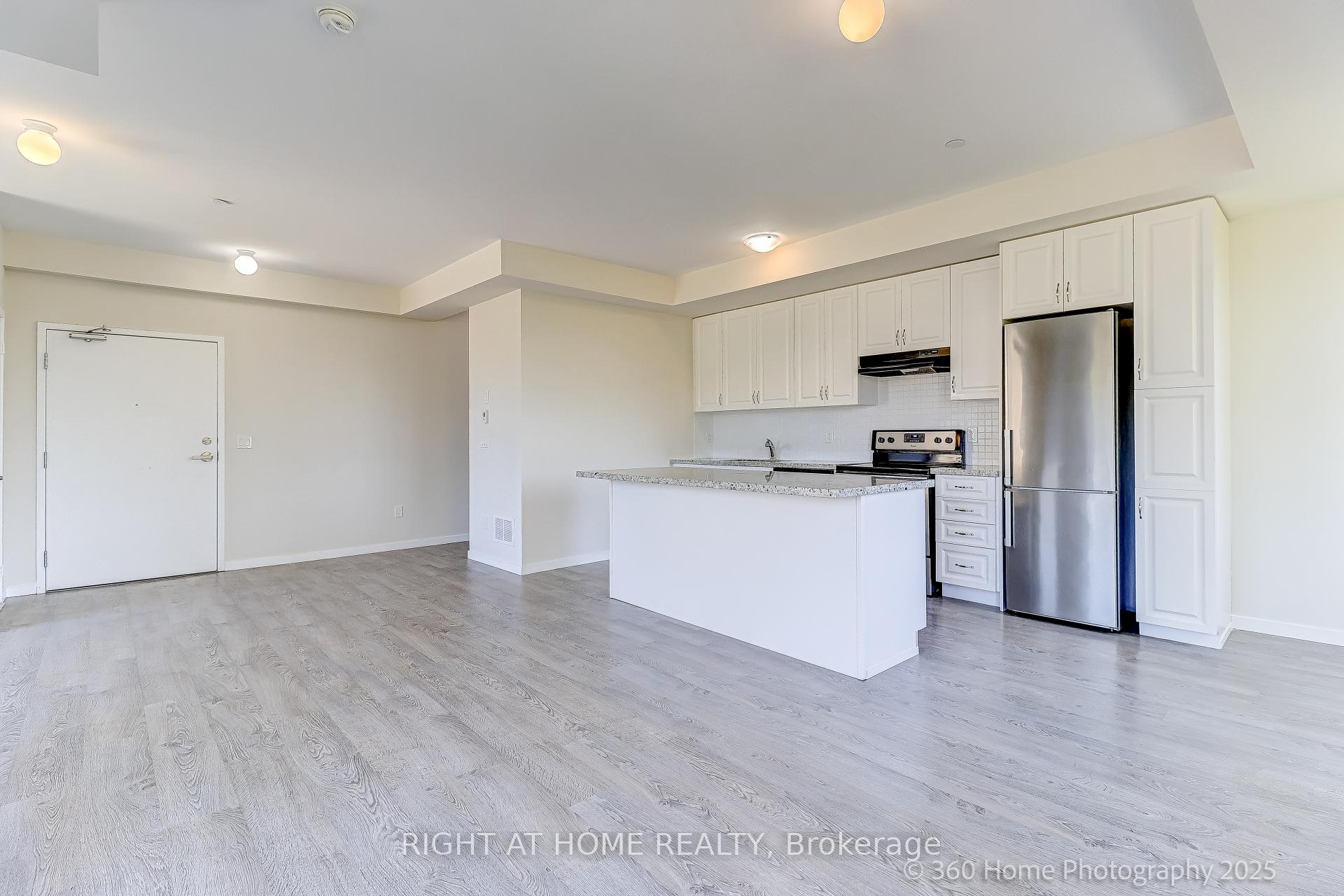 Photo 9 of Unit 28, 200 Alex Gardner Circle, Aurora, Aurora Village — HOMEH