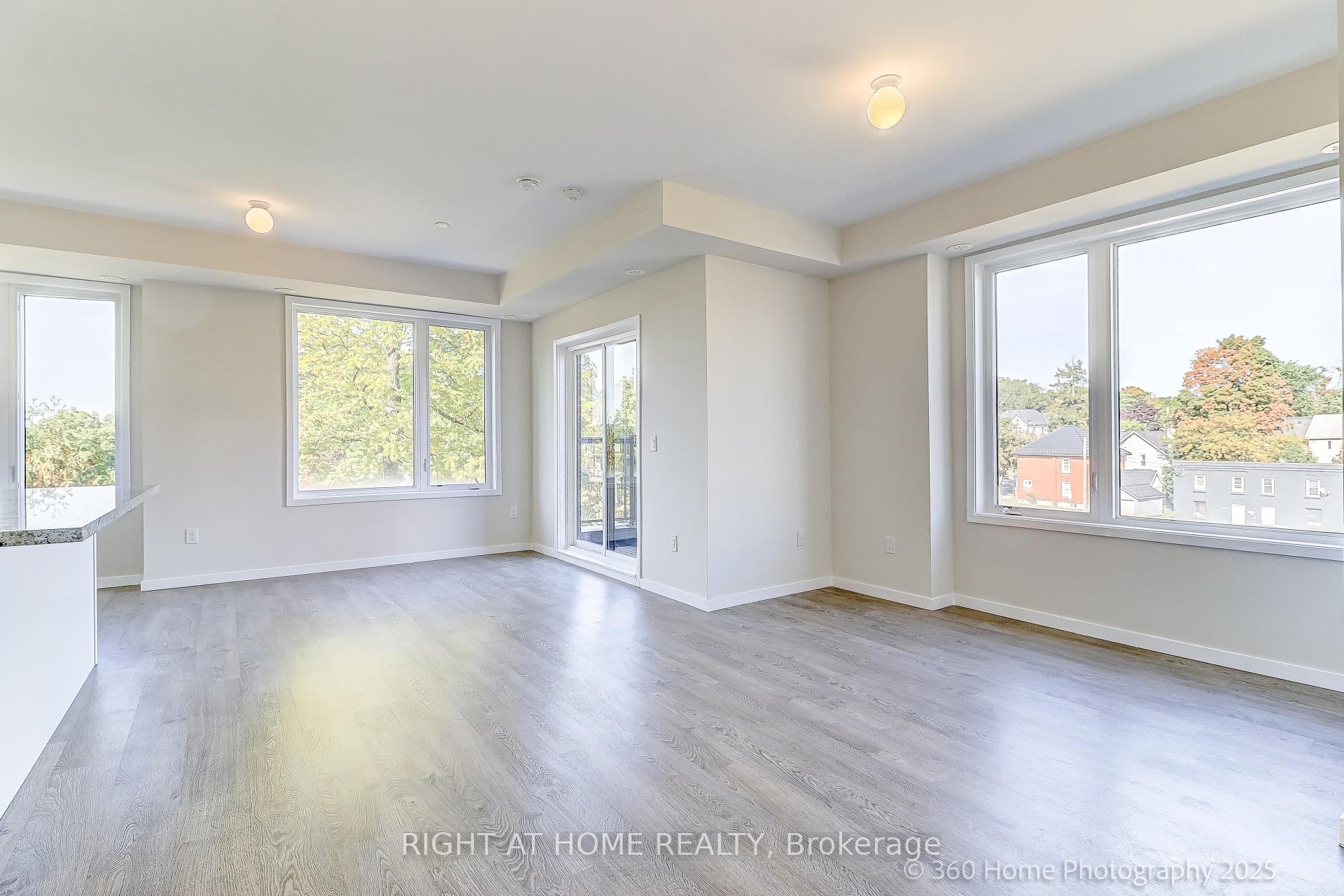 Photo 10 of Unit 28, 200 Alex Gardner Circle, Aurora, Aurora Village — HOMEH