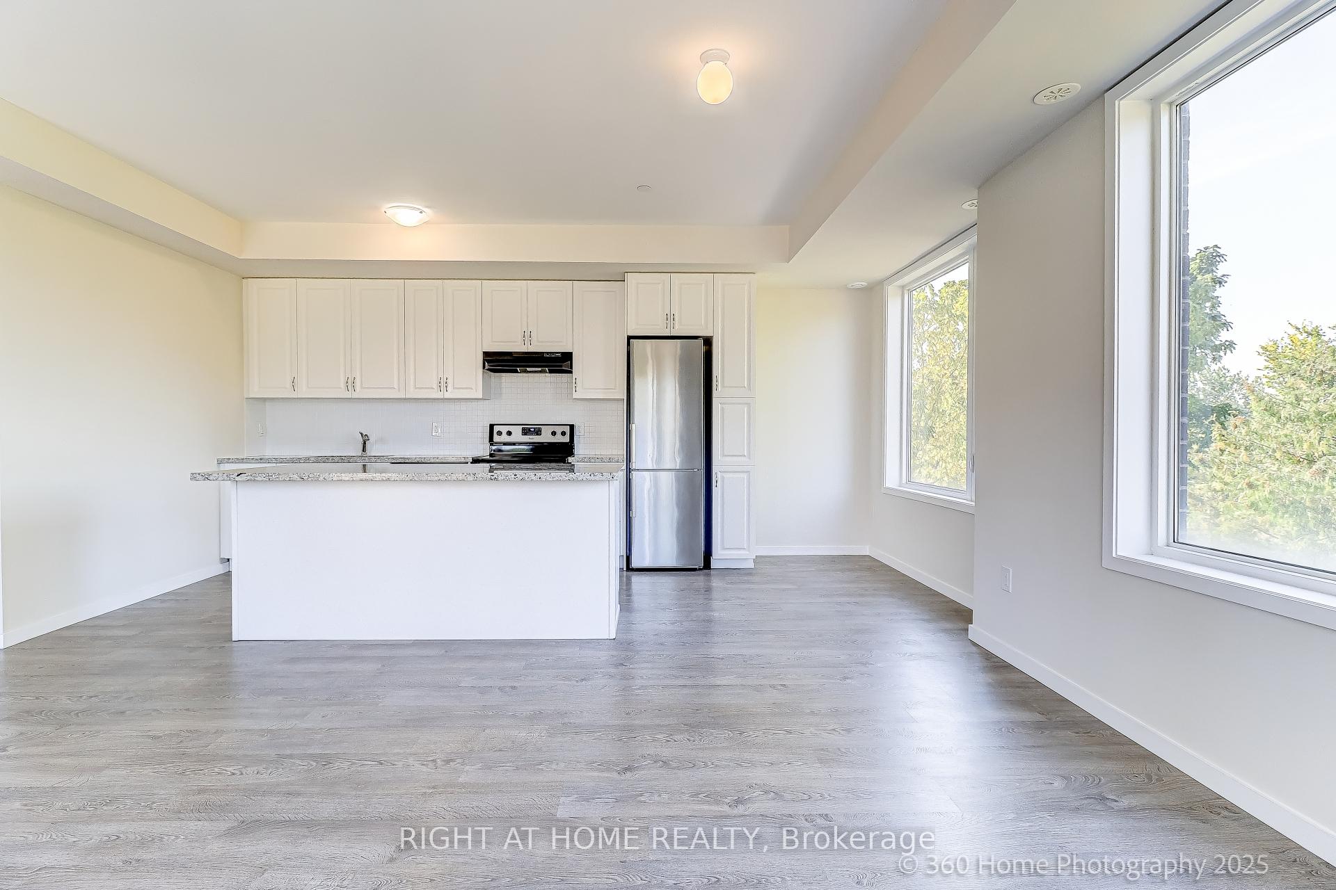Photo 11 of Unit 28, 200 Alex Gardner Circle, Aurora, Aurora Village — HOMEH