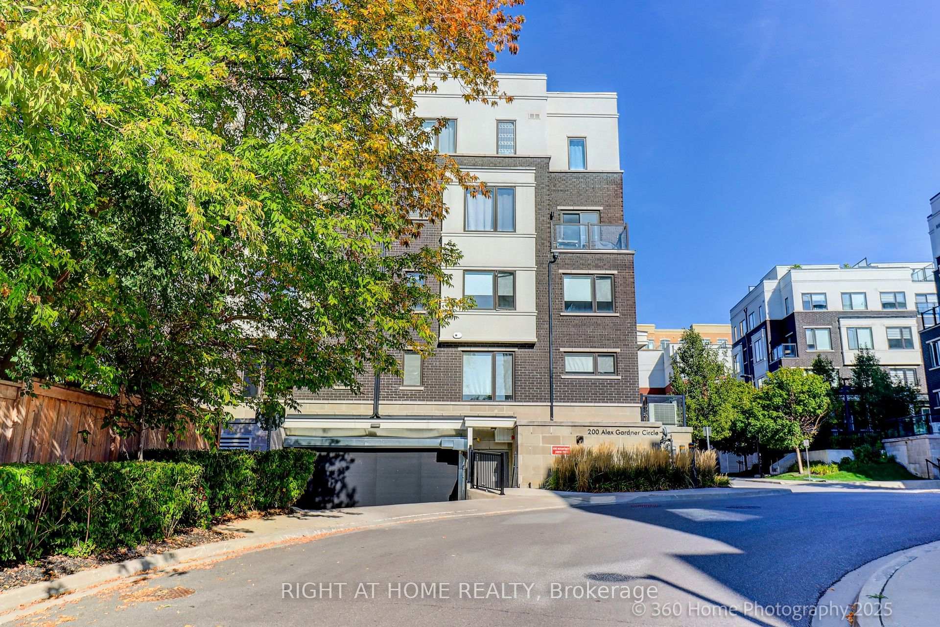 Photo 23 of Unit 28, 200 Alex Gardner Circle, Aurora, Aurora Village — HOMEH