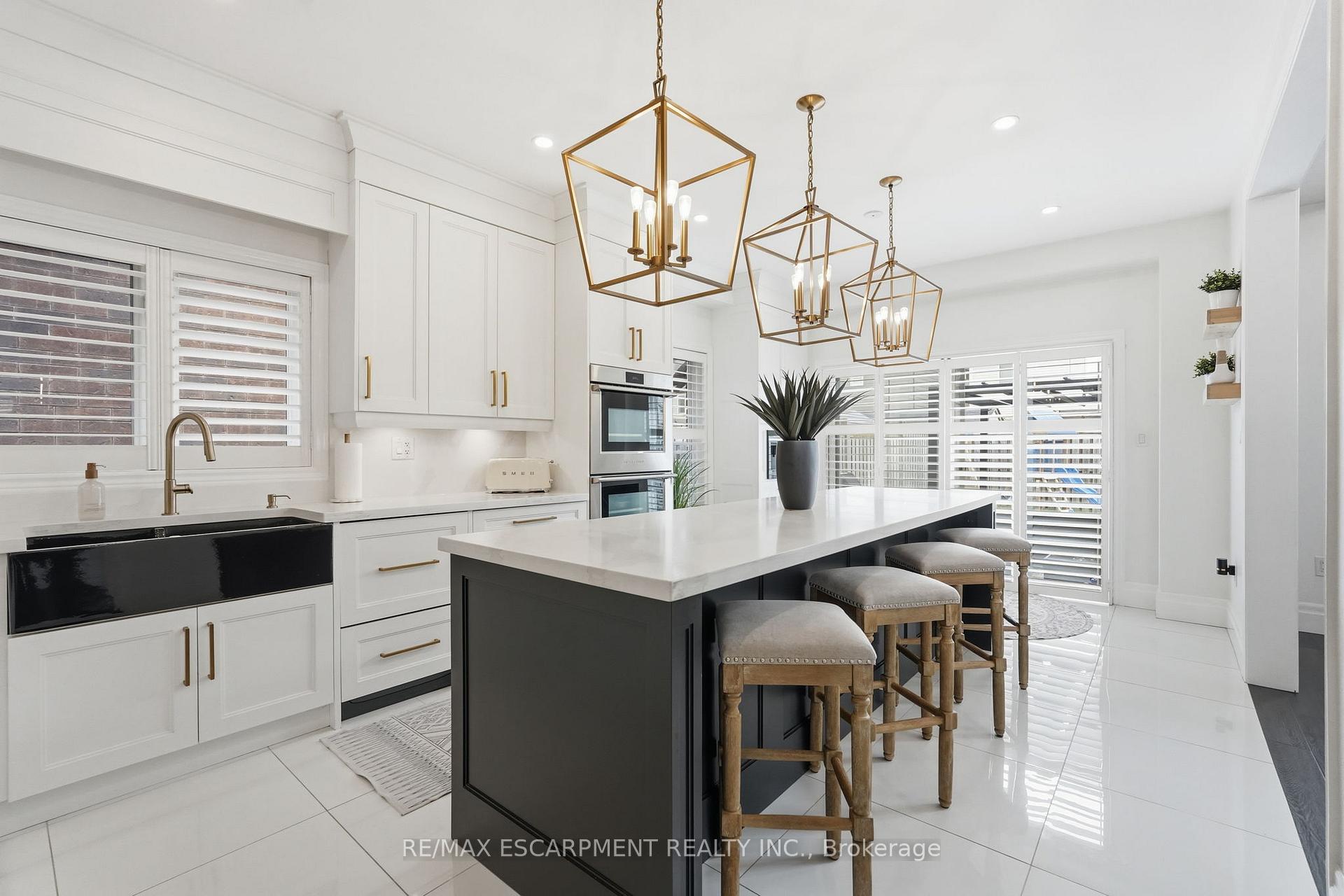 Photo 18 of 47 Winners Way, Hamilton, Rural Glanbrook — HOMEH