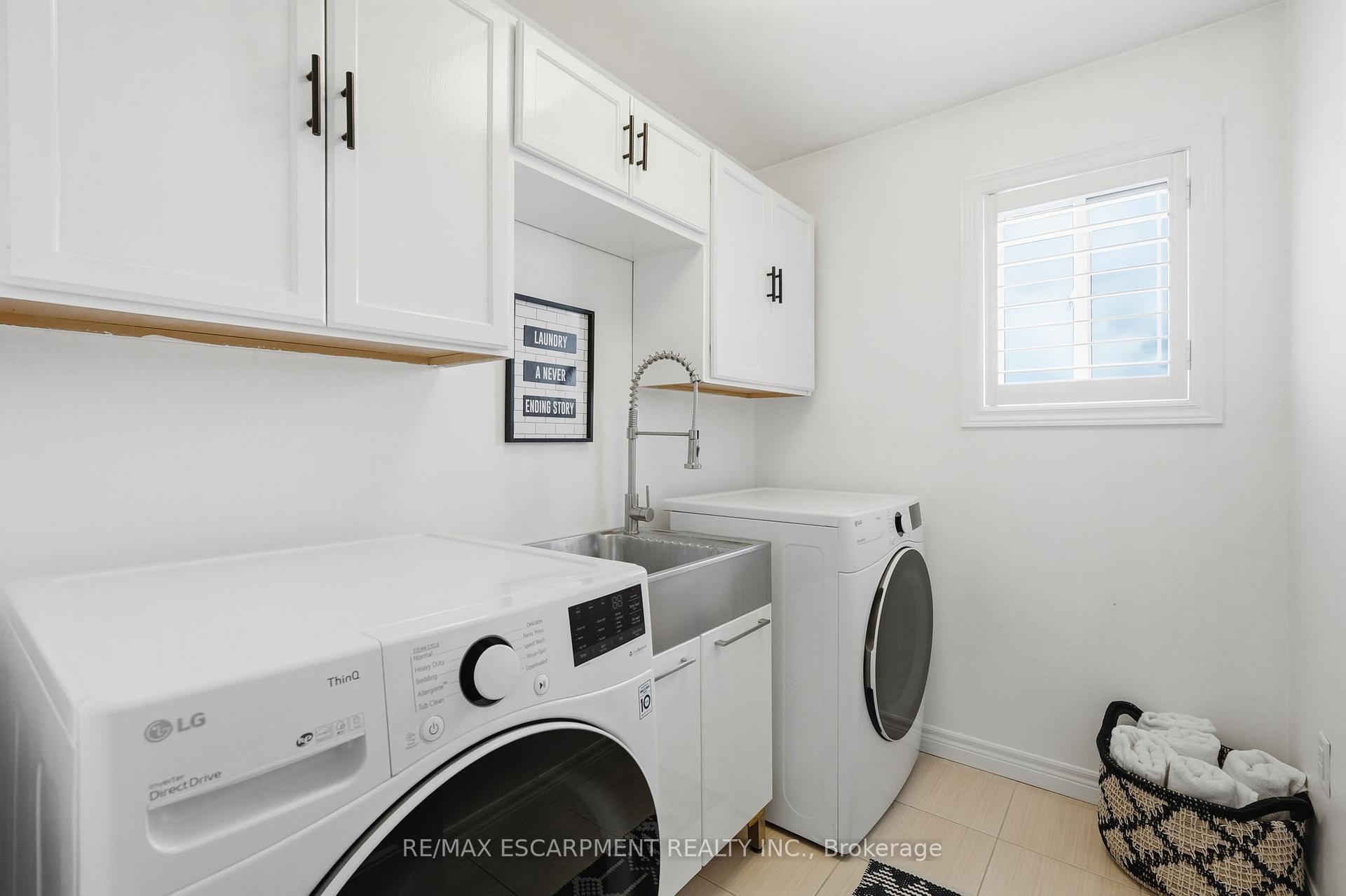 Photo 22 of 47 Winners Way, Hamilton, Rural Glanbrook — HOMEH