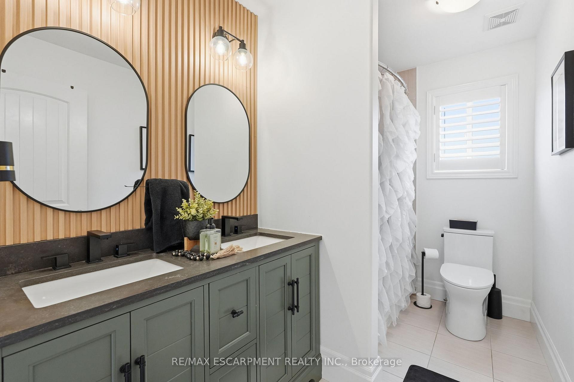 Photo 23 of 47 Winners Way, Hamilton, Rural Glanbrook — HOMEH