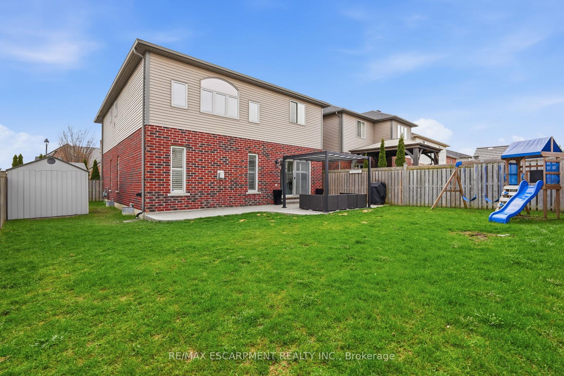 Photo 46 of 47 Winners Way, Hamilton, Rural Glanbrook — HOMEH