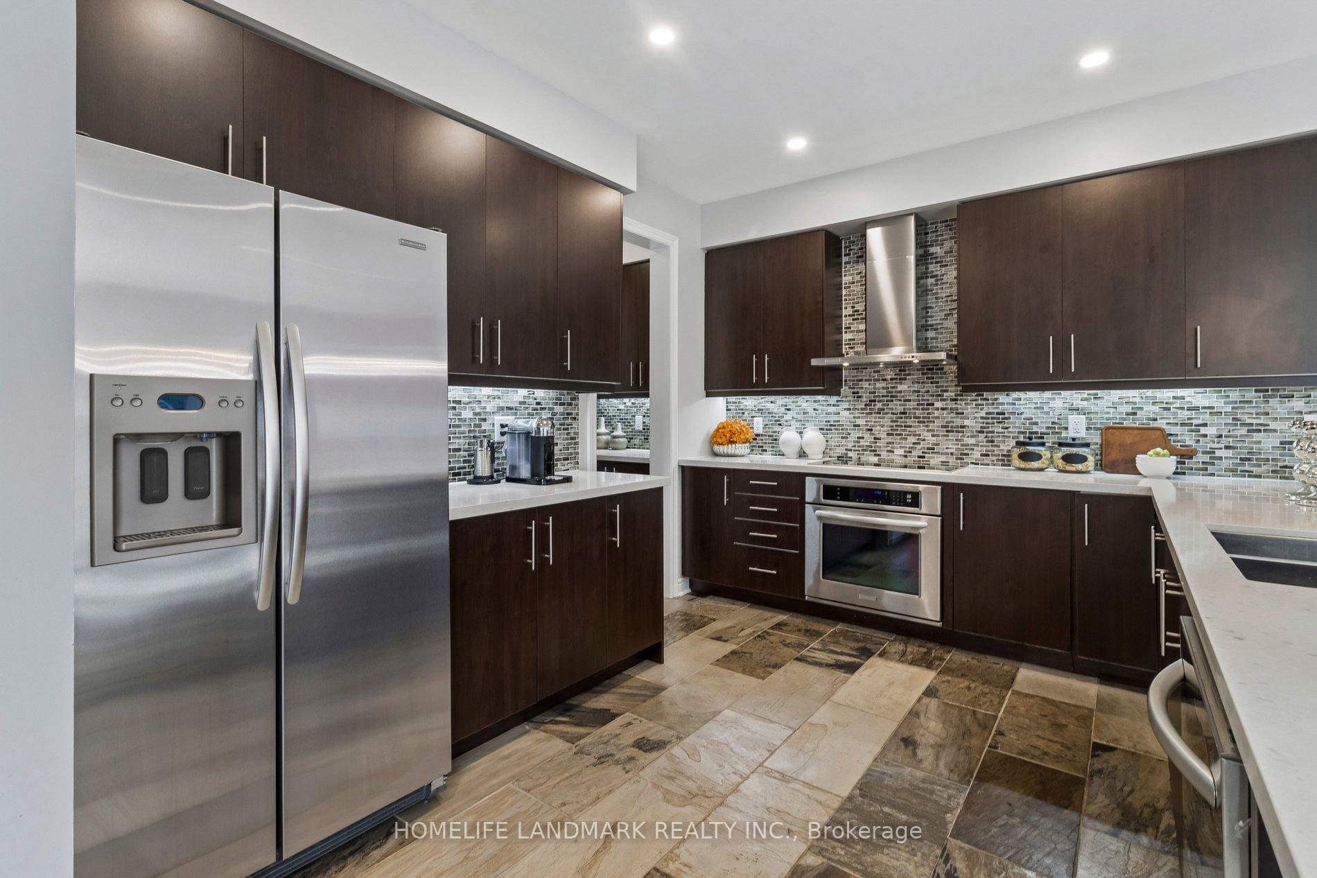 Photo 11 of 45 Russell Dawson Road, Markham, Cathedraltown — HOMEH