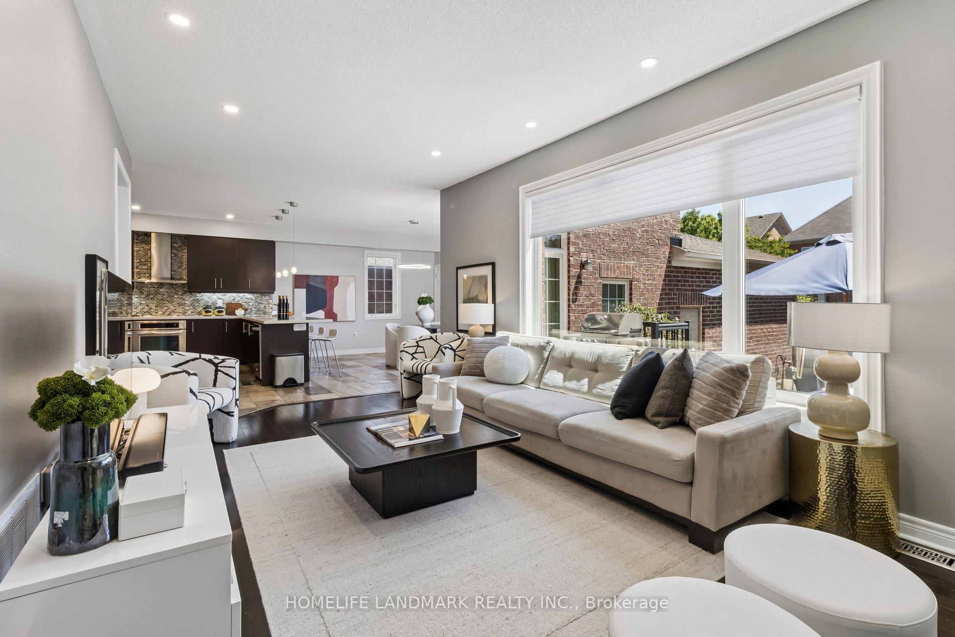 Photo 17 of 45 Russell Dawson Road, Markham, Cathedraltown — HOMEH
