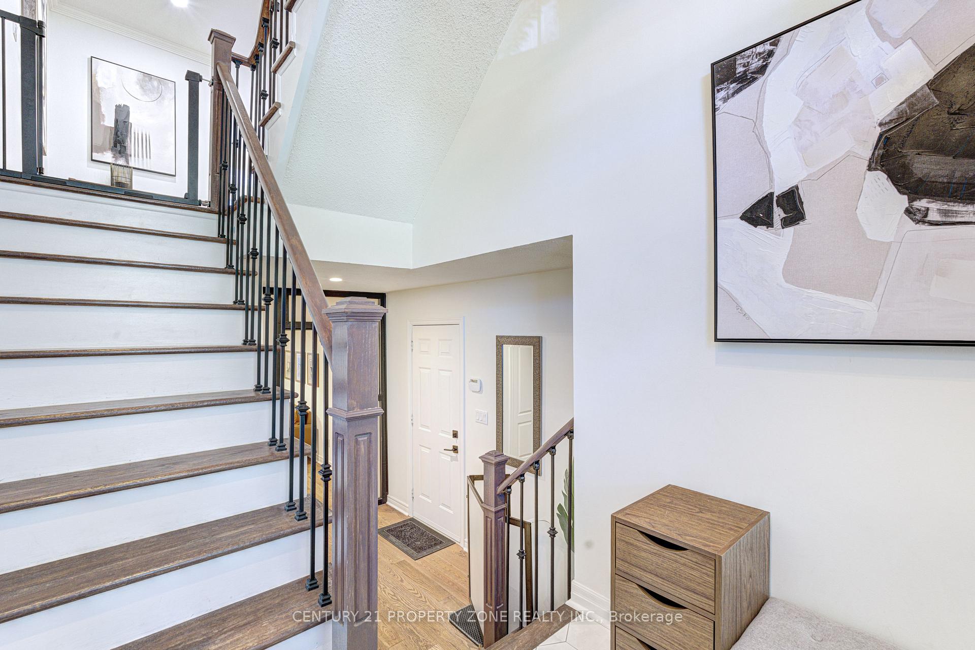 Photo 2 of 89 Milton Street, Etobicoke, Mimico — HOMEH