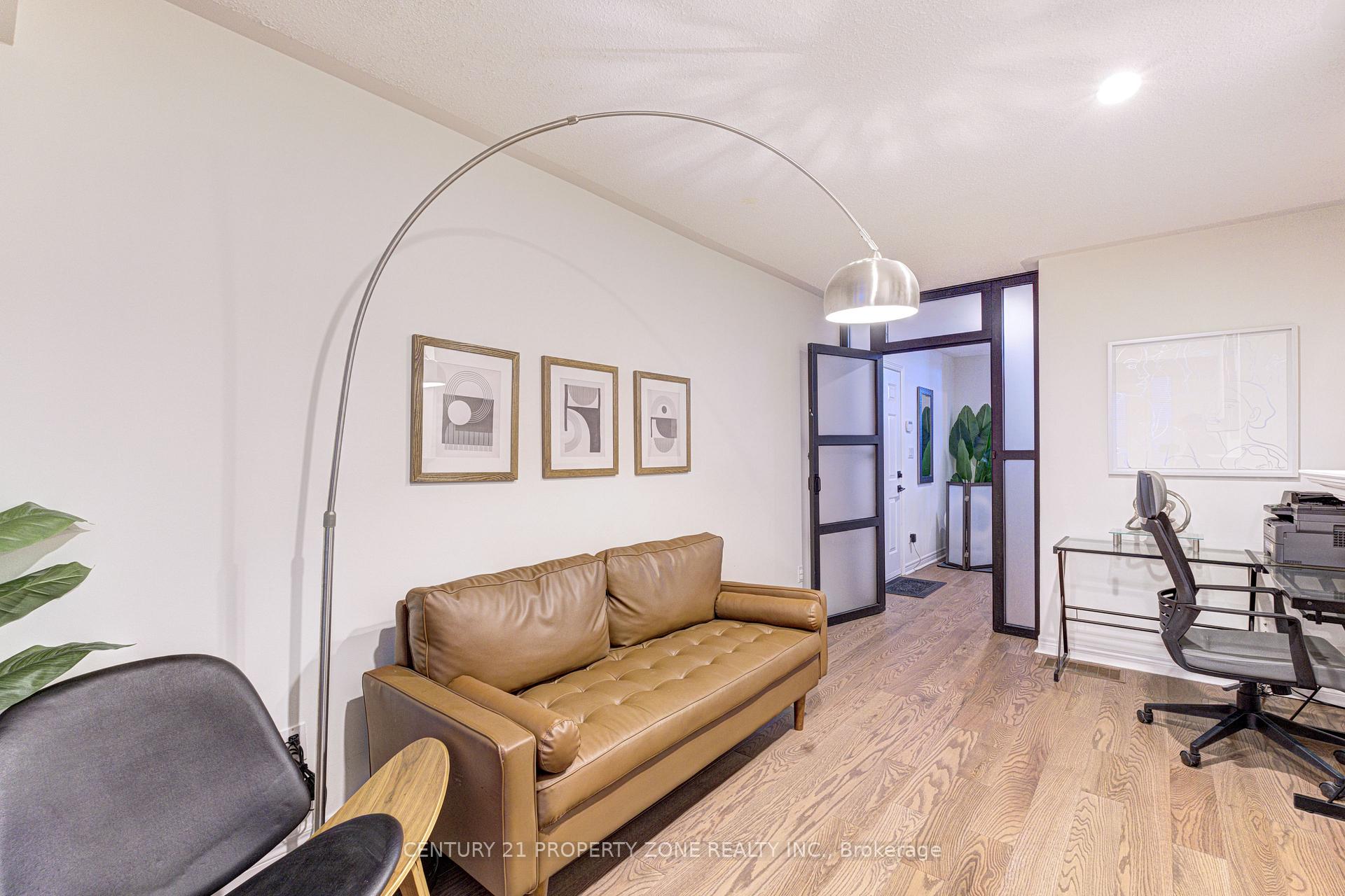 Photo 5 of 89 Milton Street, Etobicoke, Mimico — HOMEH
