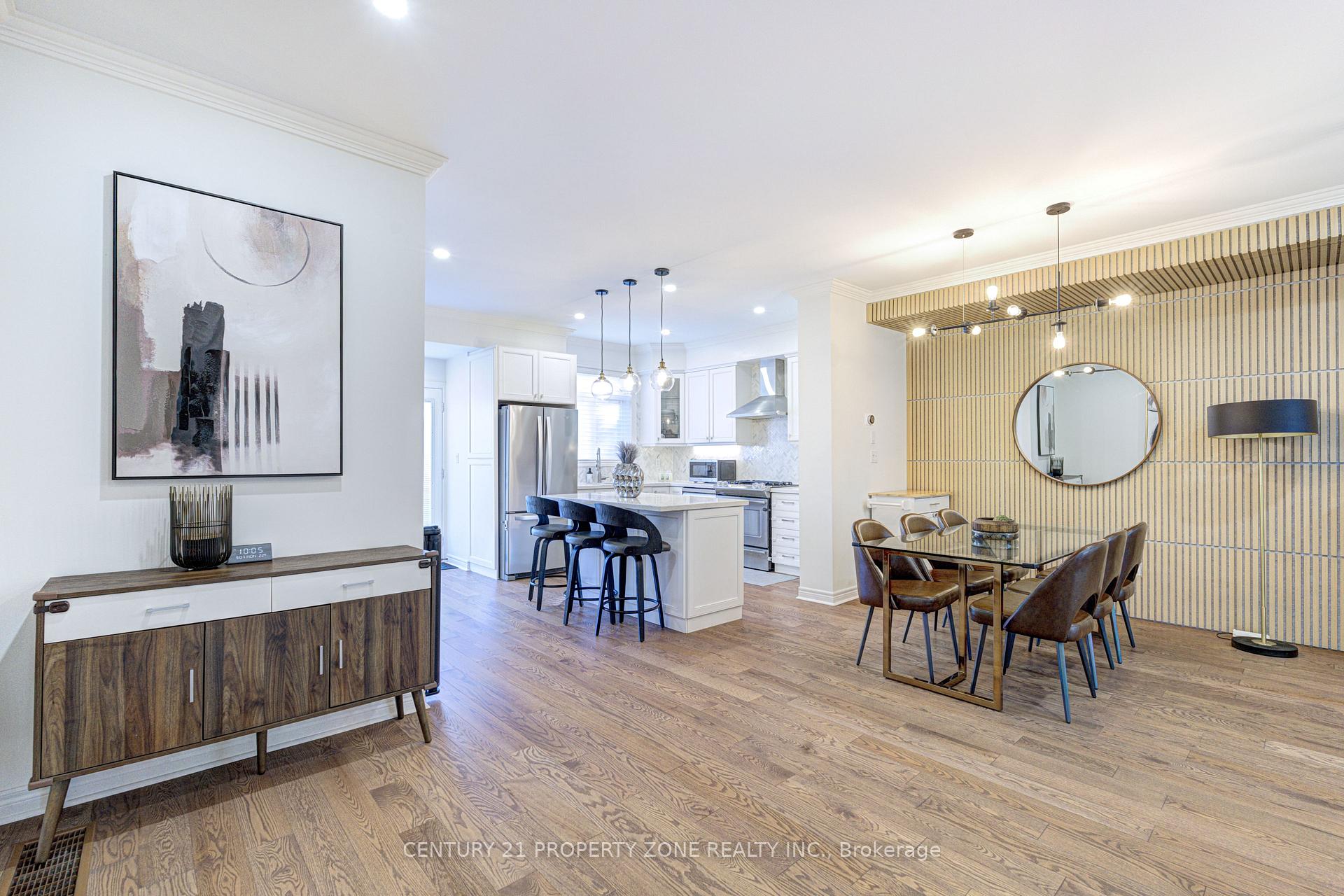Photo 10 of 89 Milton Street, Etobicoke, Mimico — HOMEH