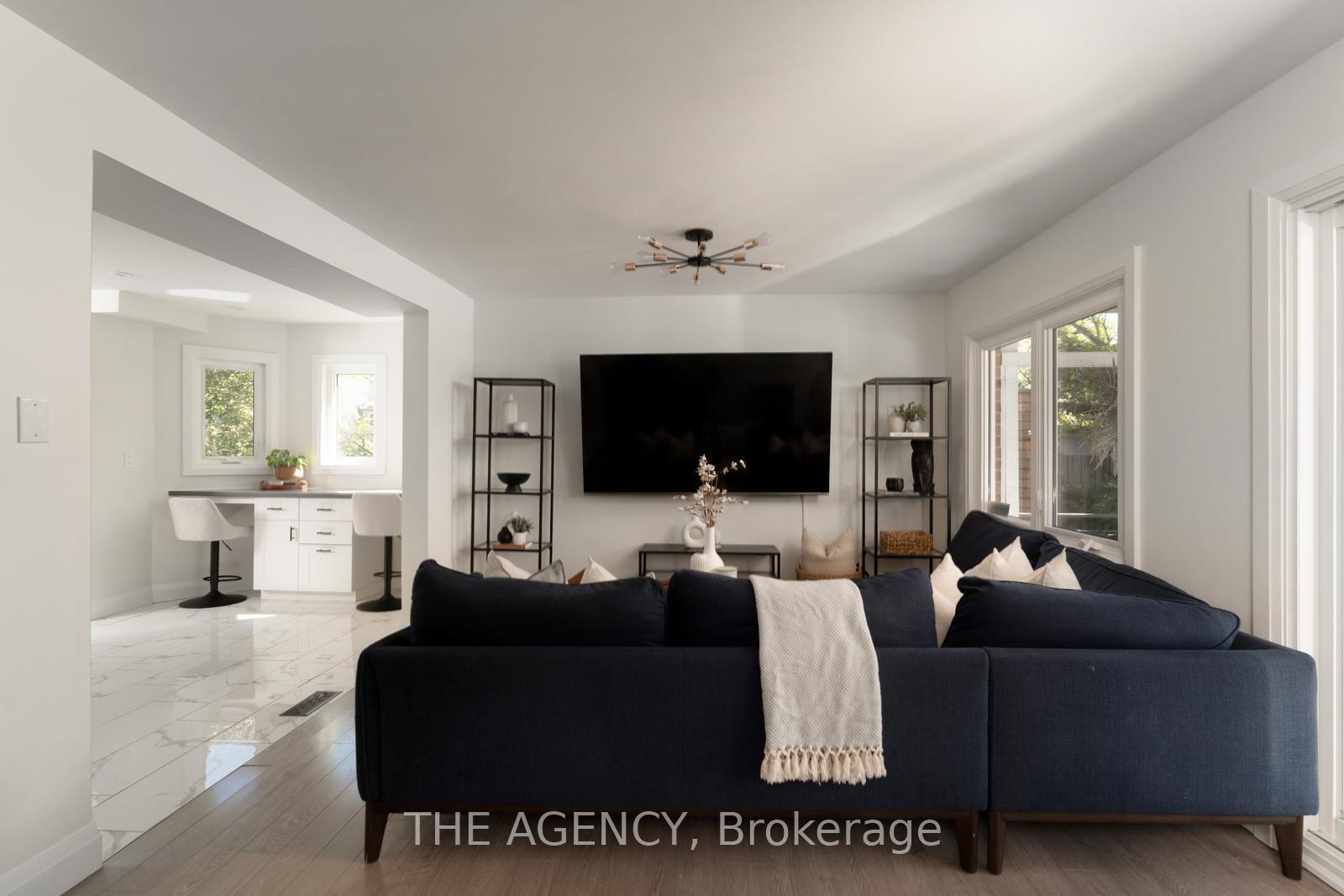Photo 17 of 26 Harbour Drive, Hamilton, Lakeshore — HOMEH