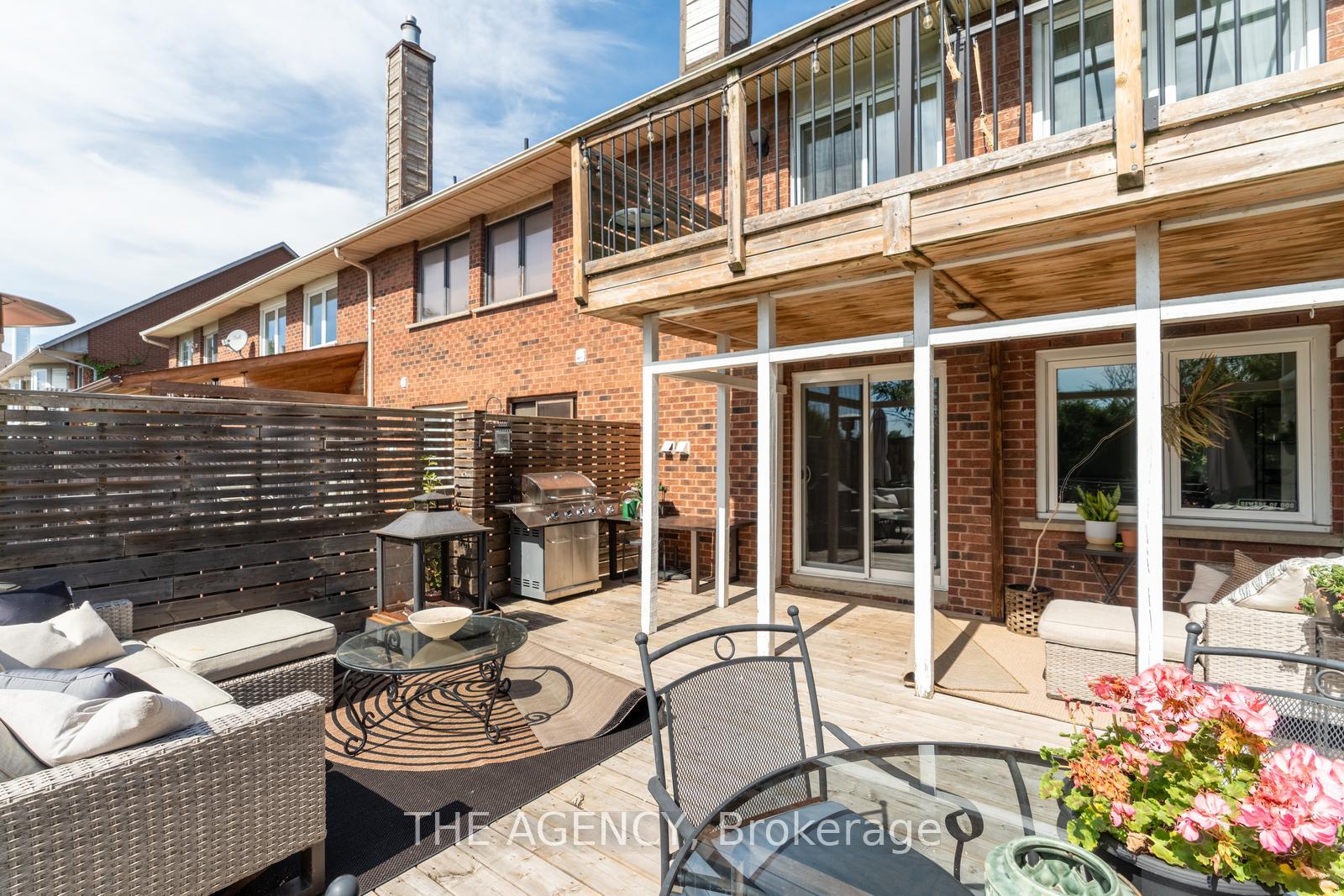 Photo 23 of 26 Harbour Drive, Hamilton, Lakeshore — HOMEH