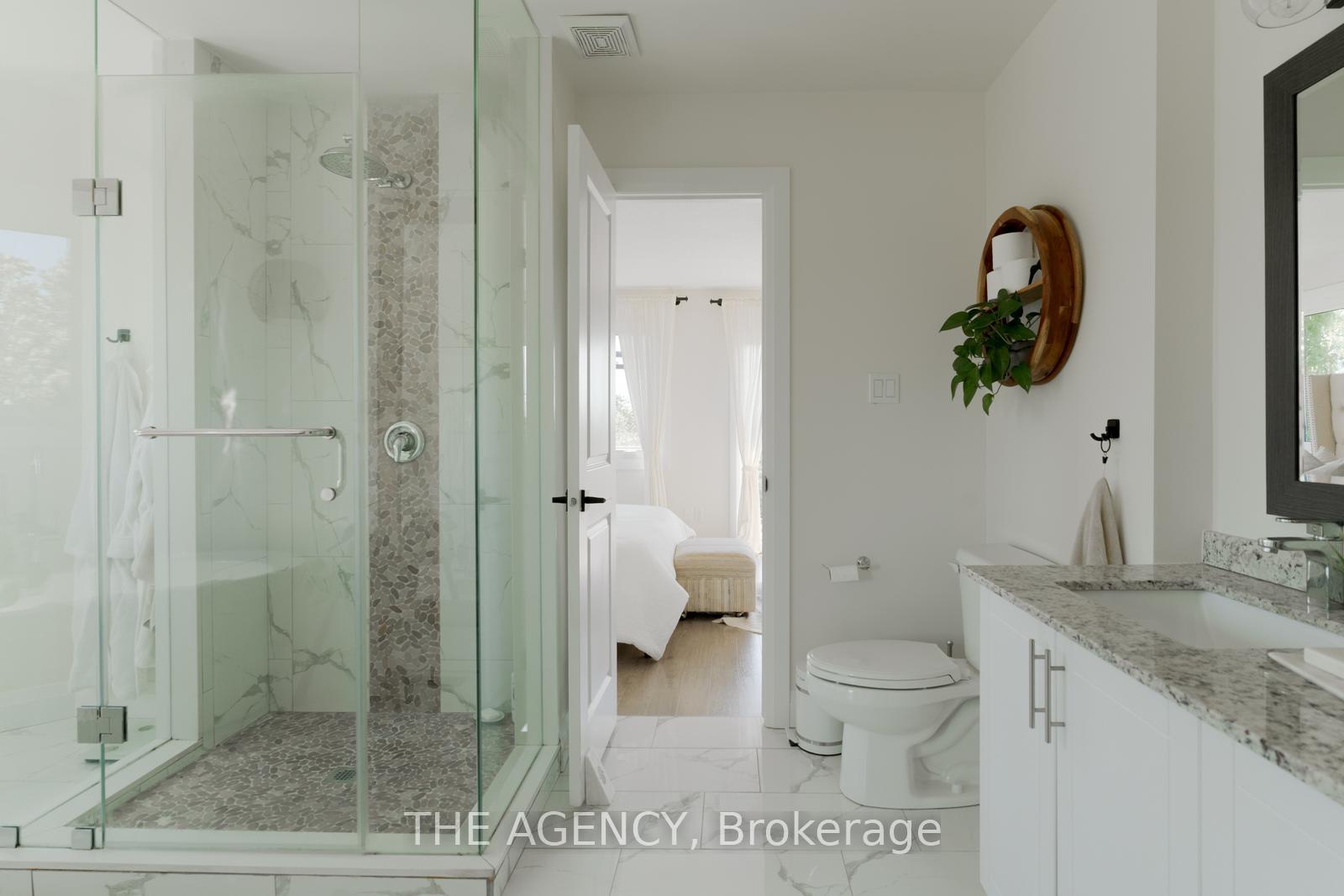 Photo 32 of 26 Harbour Drive, Hamilton, Lakeshore — HOMEH