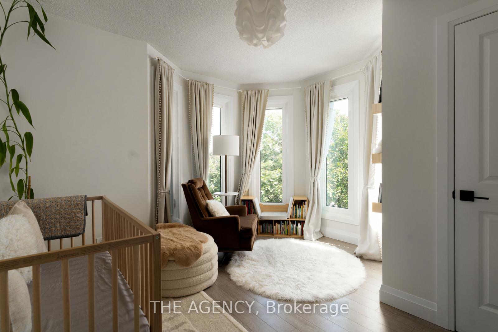 Photo 33 of 26 Harbour Drive, Hamilton, Lakeshore — HOMEH