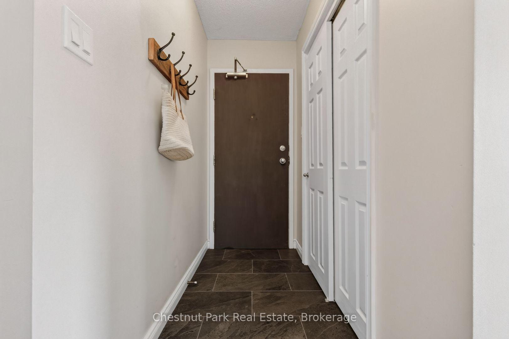 Photo 2 of Unit 302, 661 Cedar Lane, Bracebridge, Macaulay — HOMEH