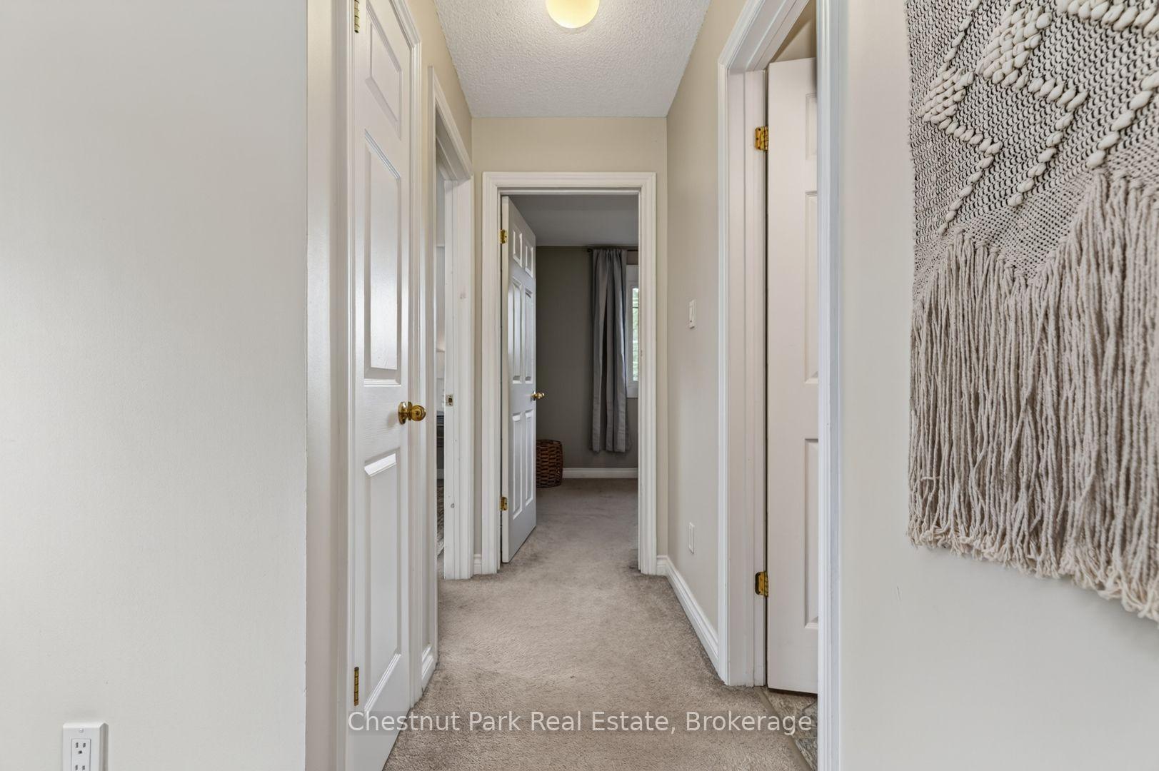 Photo 10 of Unit 302, 661 Cedar Lane, Bracebridge, Macaulay — HOMEH