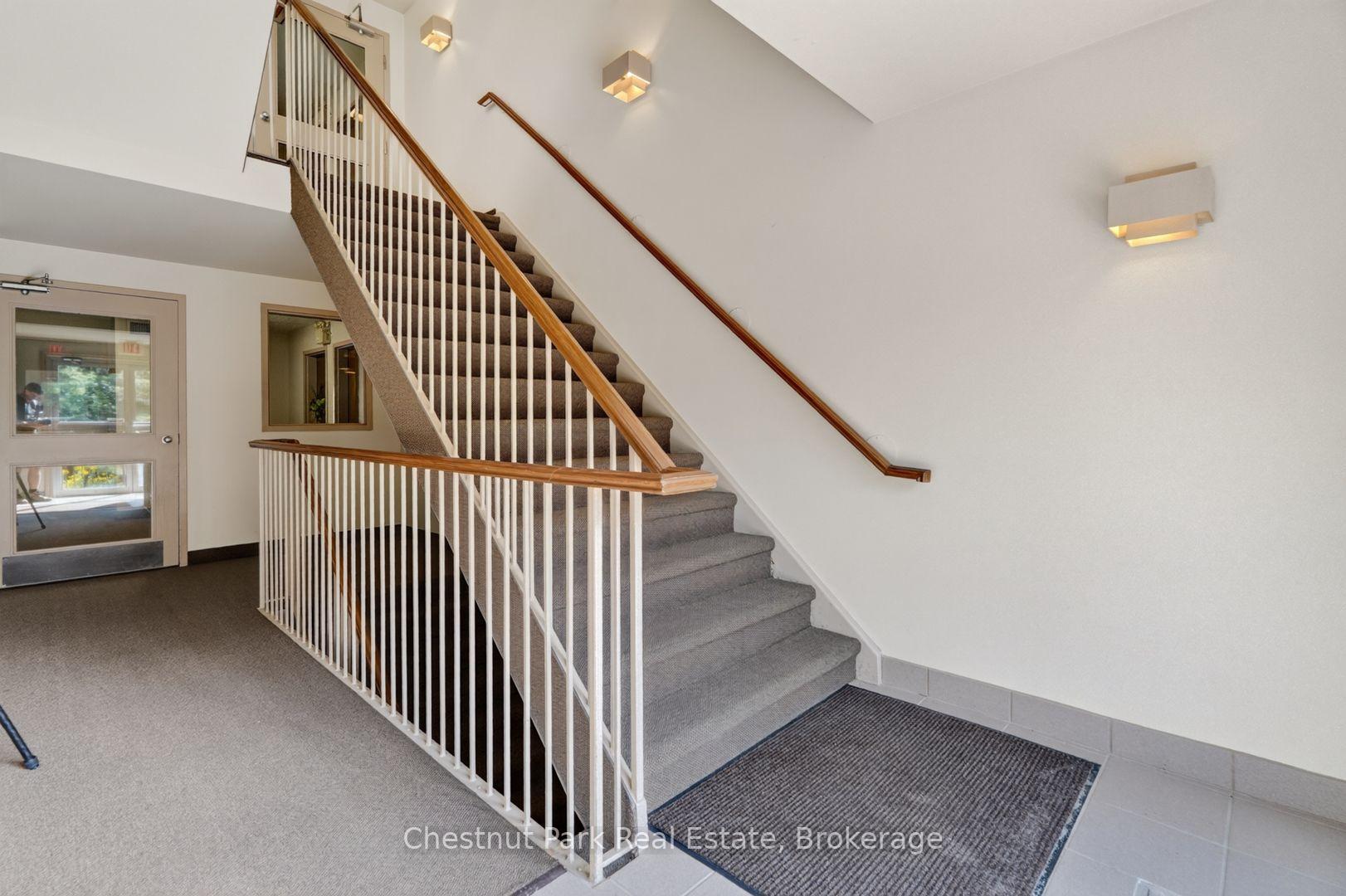 Photo 19 of Unit 302, 661 Cedar Lane, Bracebridge, Macaulay — HOMEH