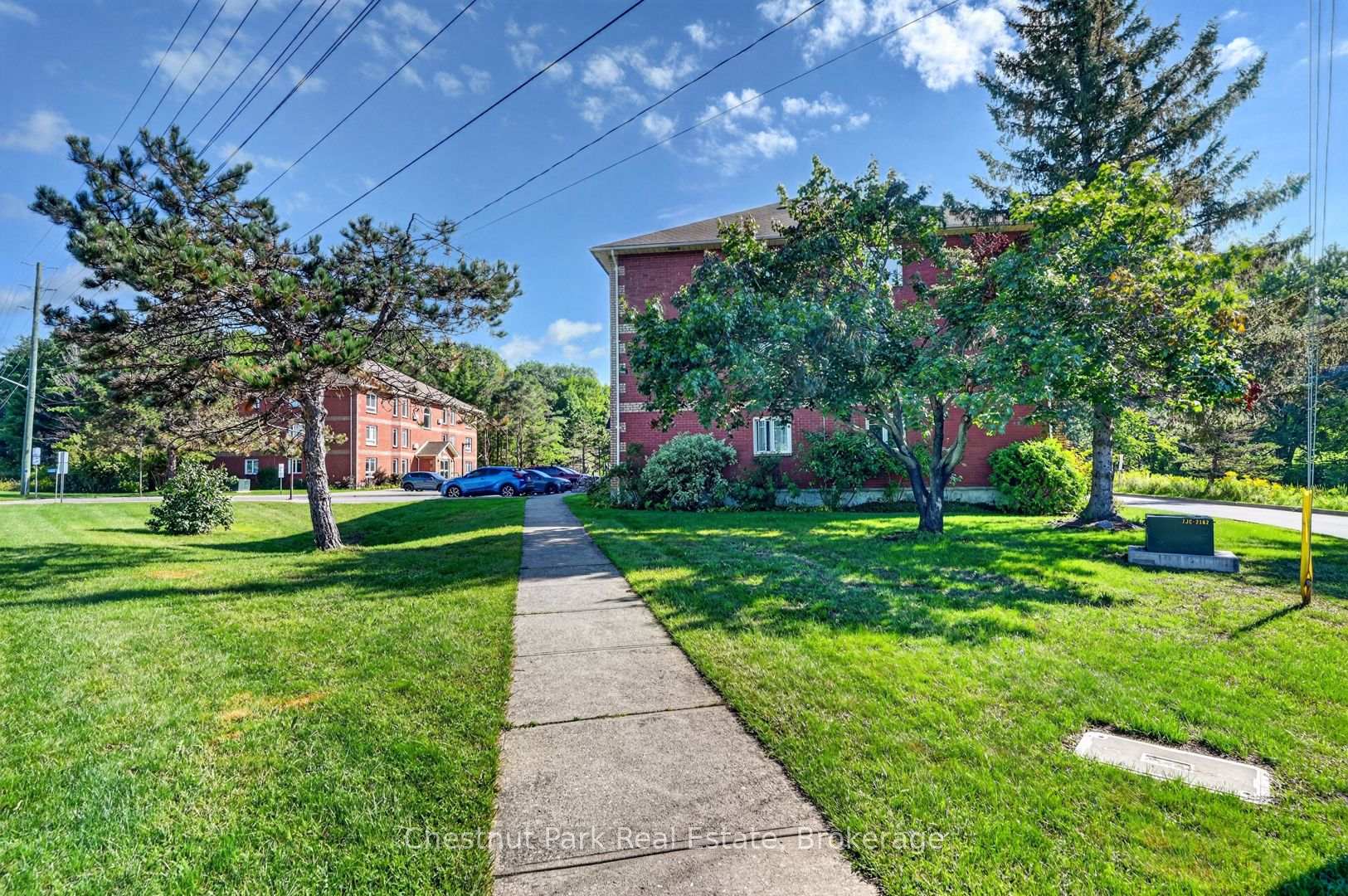 Photo 23 of Unit 302, 661 Cedar Lane, Bracebridge, Macaulay — HOMEH