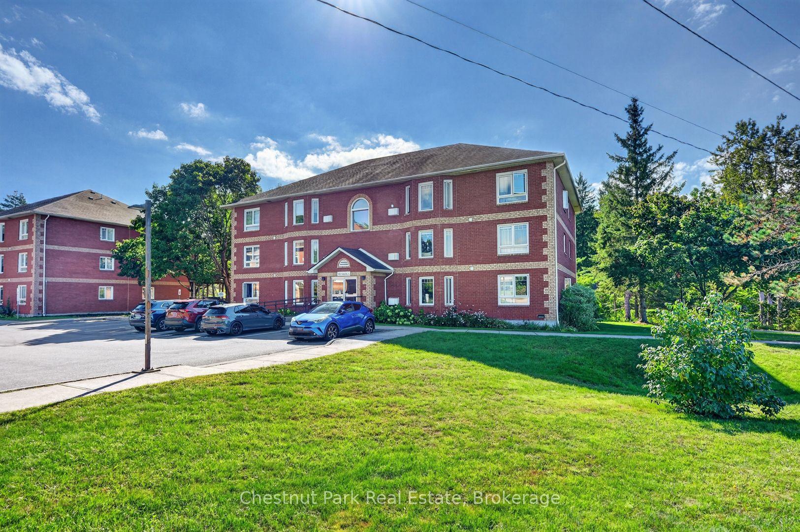 Photo 24 of Unit 302, 661 Cedar Lane, Bracebridge, Macaulay — HOMEH