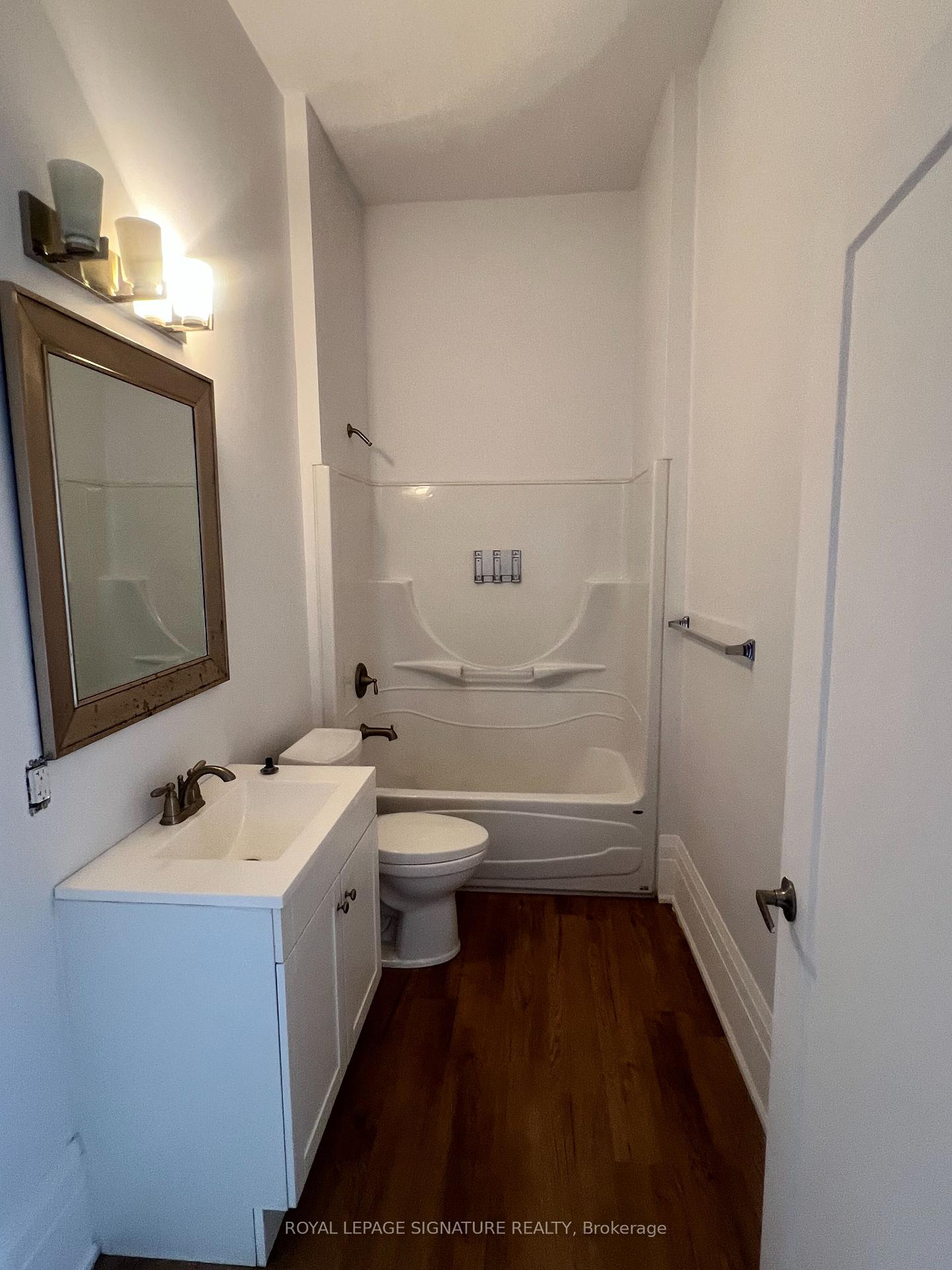 Photo 3 of Unit 1, 950 2nd Avenue E, Owen Sound — HOMEH