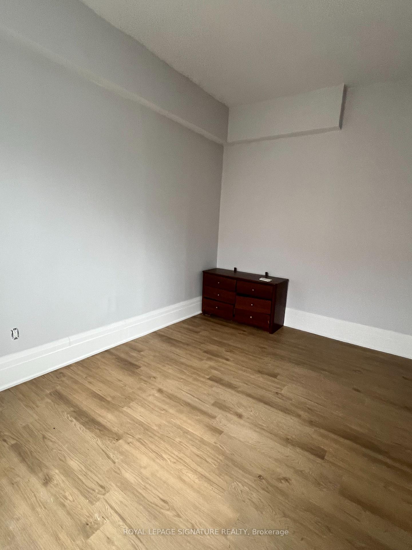 Photo 5 of Unit 1, 950 2nd Avenue E, Owen Sound — HOMEH