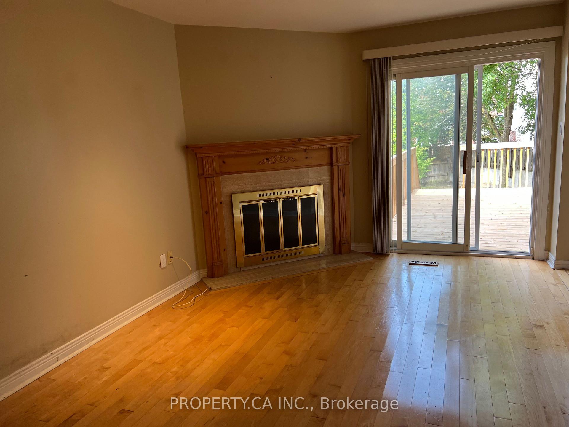 Photo 28 of 32 Brownstone Circle, Vaughan, Crestwood-Springfarm-Yorkhill — HOMEH