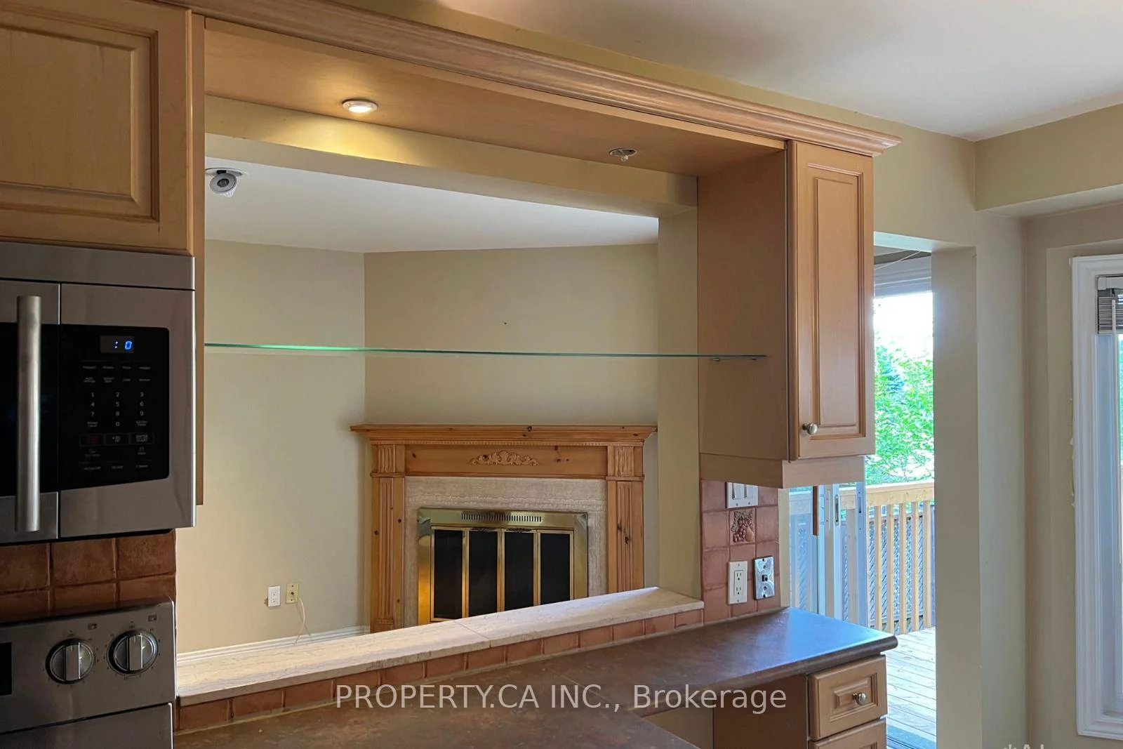 Photo 21 of 32 Brownstone Circle, Vaughan, Crestwood-Springfarm-Yorkhill — HOMEH