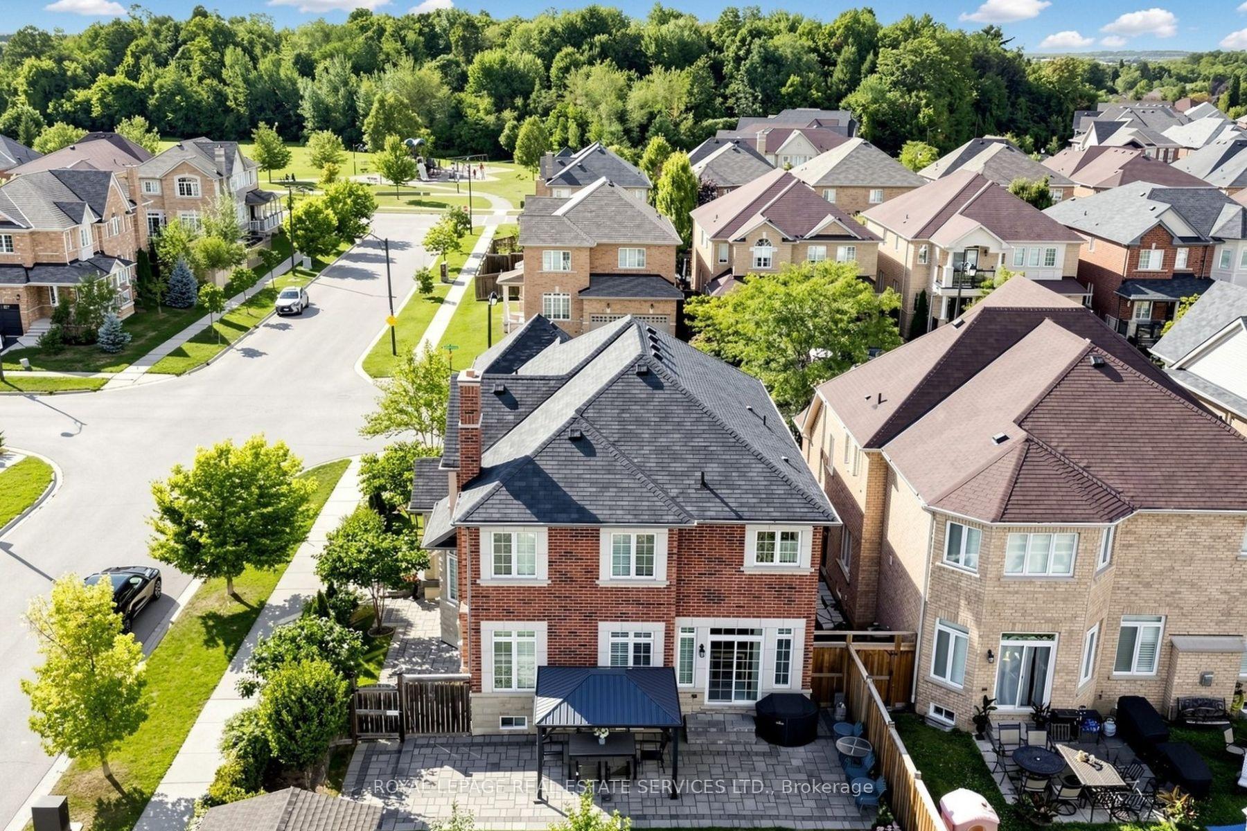 Photo 43 of 68 Hartwell Road, Halton Hills, Georgetown — HOMEH