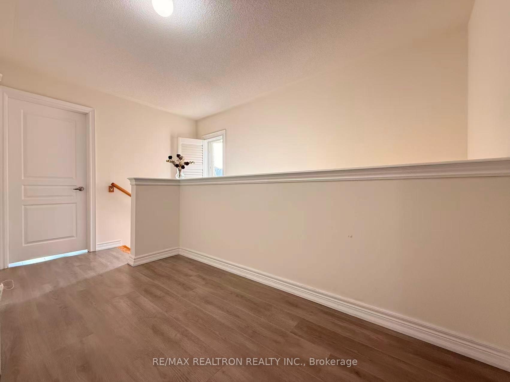 Photo 16 of 96 Ostrovsky Road, Vaughan, Vellore Village — HOMEH