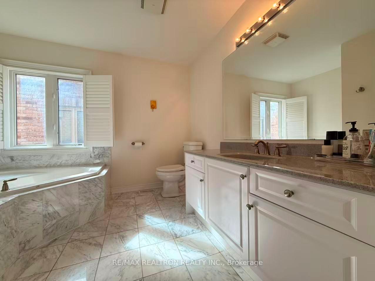 Photo 20 of 96 Ostrovsky Road, Vaughan, Vellore Village — HOMEH