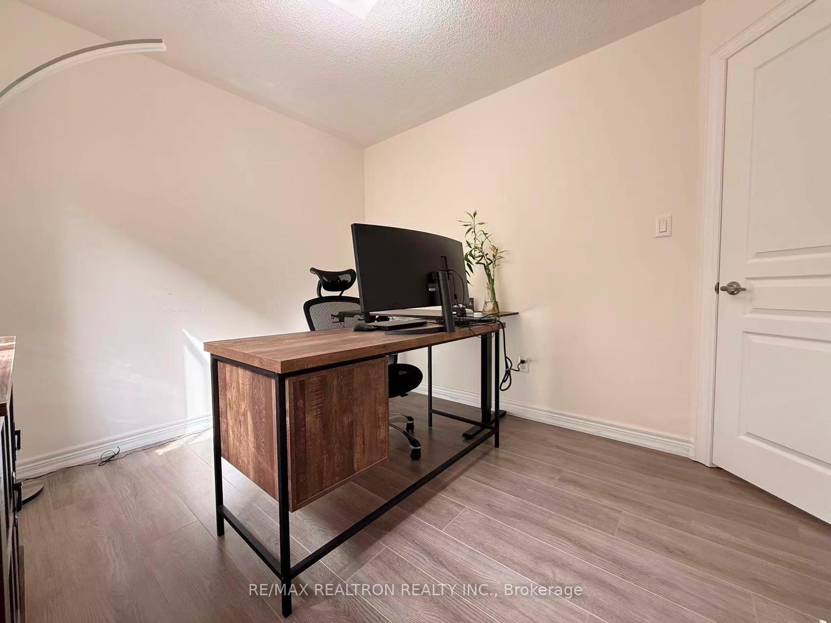 Photo 25 of 96 Ostrovsky Road, Vaughan, Vellore Village — HOMEH