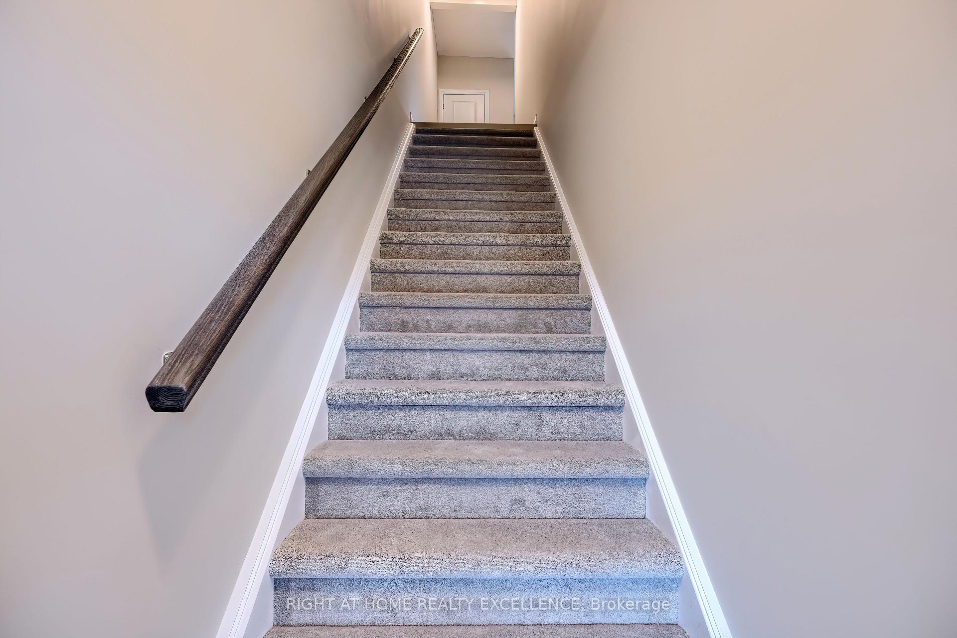 Photo 3 of Unit 28, 261 Woodbine Avenue, Kitchener, Huron Park — HOMEH