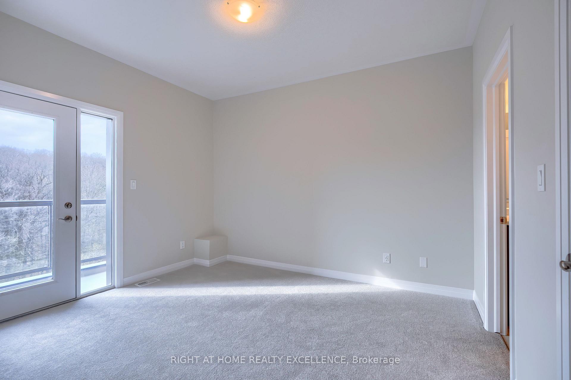Photo 16 of Unit 28, 261 Woodbine Avenue, Kitchener, Huron Park — HOMEH