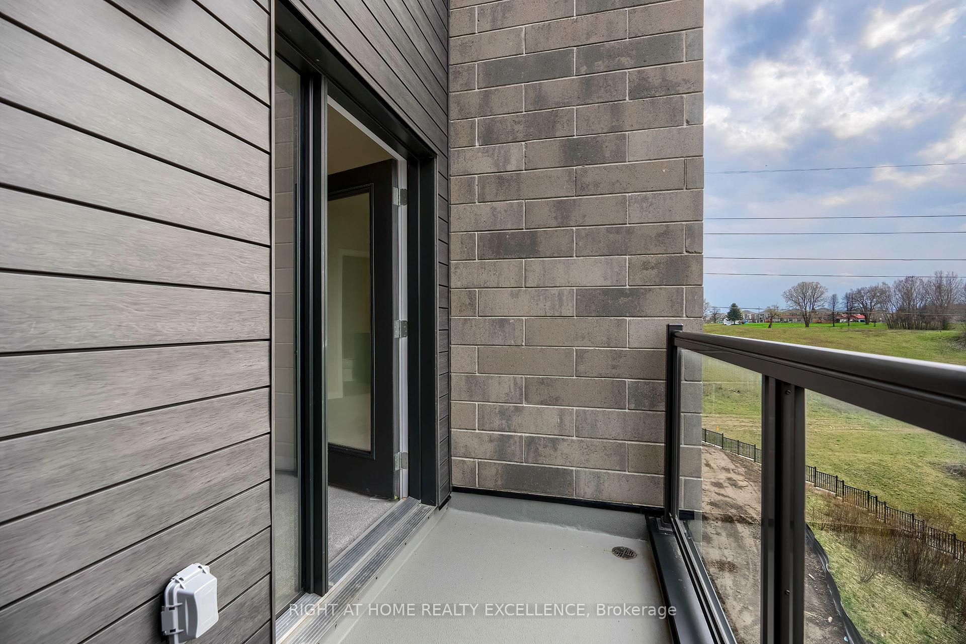 Photo 29 of Unit 28, 261 Woodbine Avenue, Kitchener, Huron Park — HOMEH