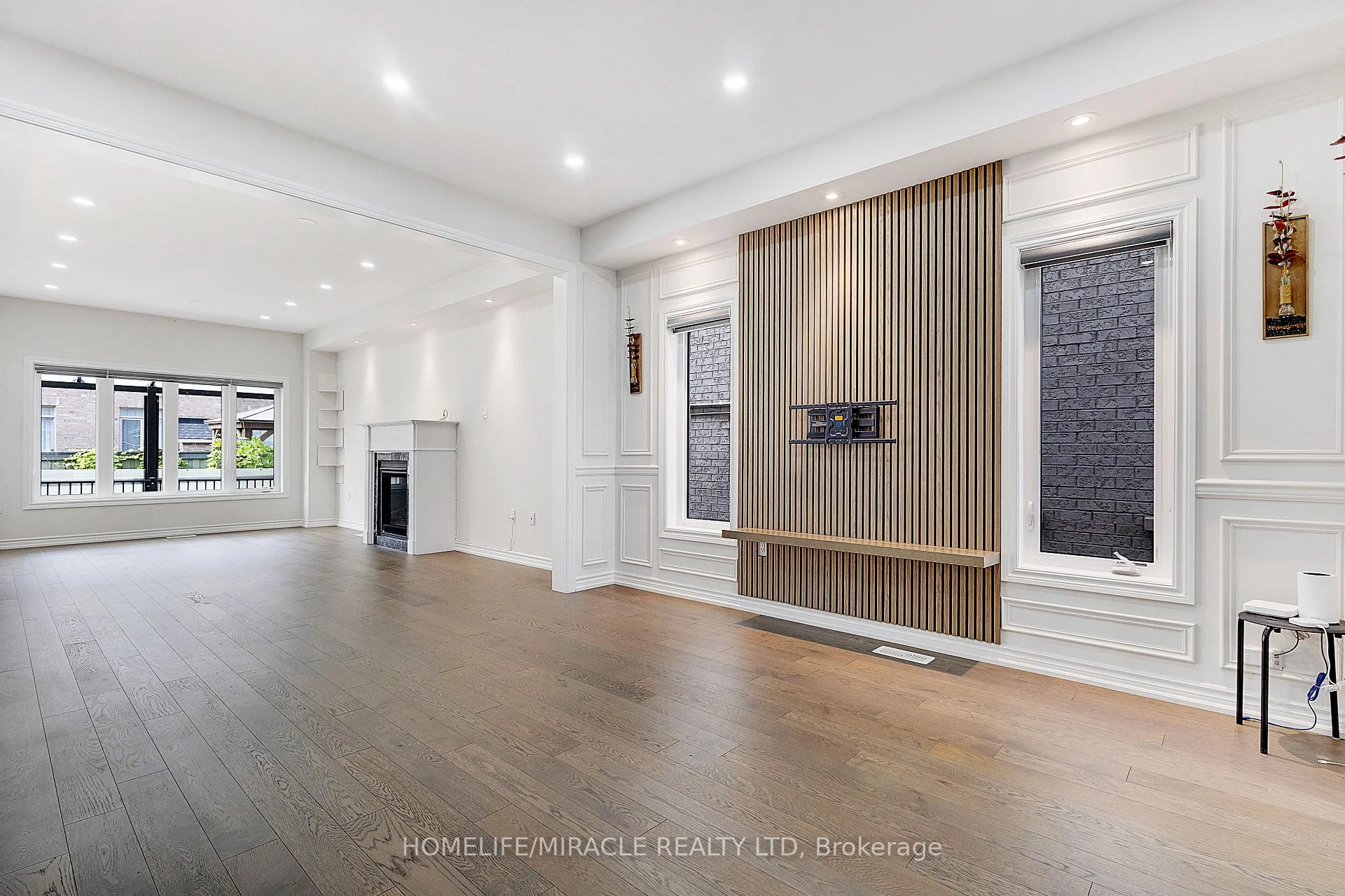 Photo 9 of Unit Upper, 106 Dolobram Trail, Brampton, Northwest Brampton — HOMEH