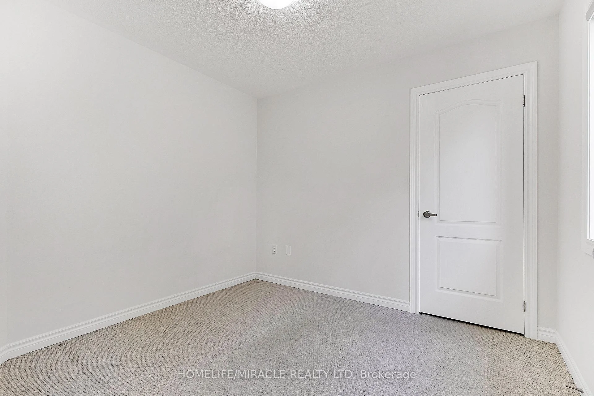 Photo 31 of Unit Upper, 106 Dolobram Trail, Brampton, Northwest Brampton — HOMEH