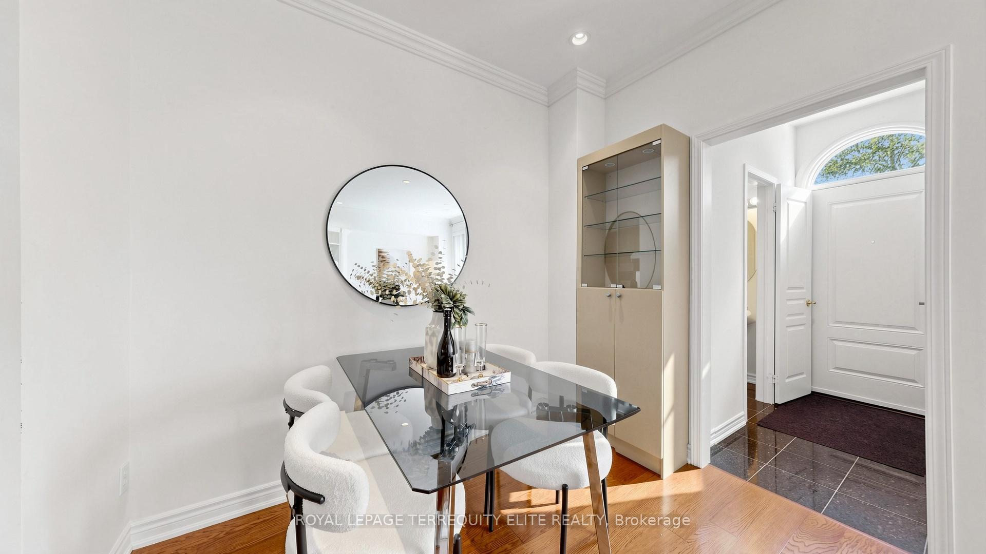 Photo 20 of Unit 412, 11 Everson Drive, North York, Willowdale East — HOMEH