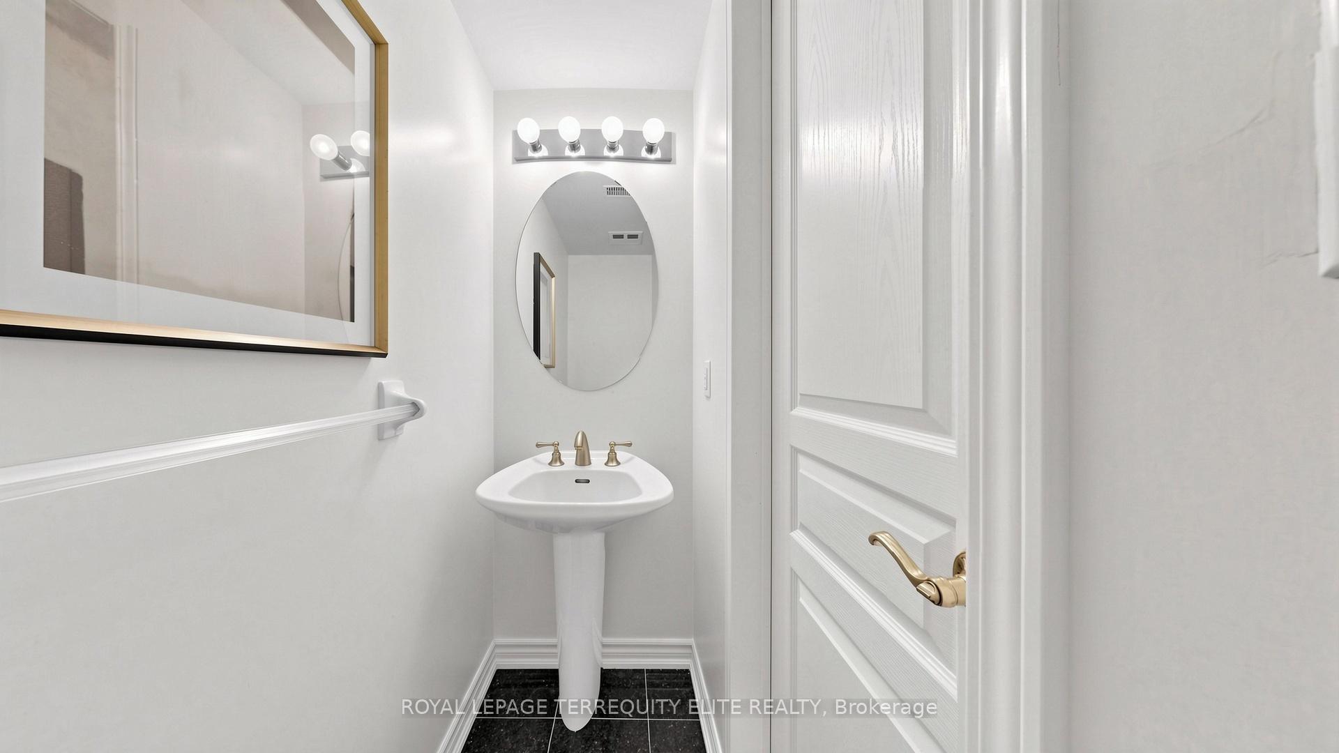 Photo 21 of Unit 412, 11 Everson Drive, North York, Willowdale East — HOMEH