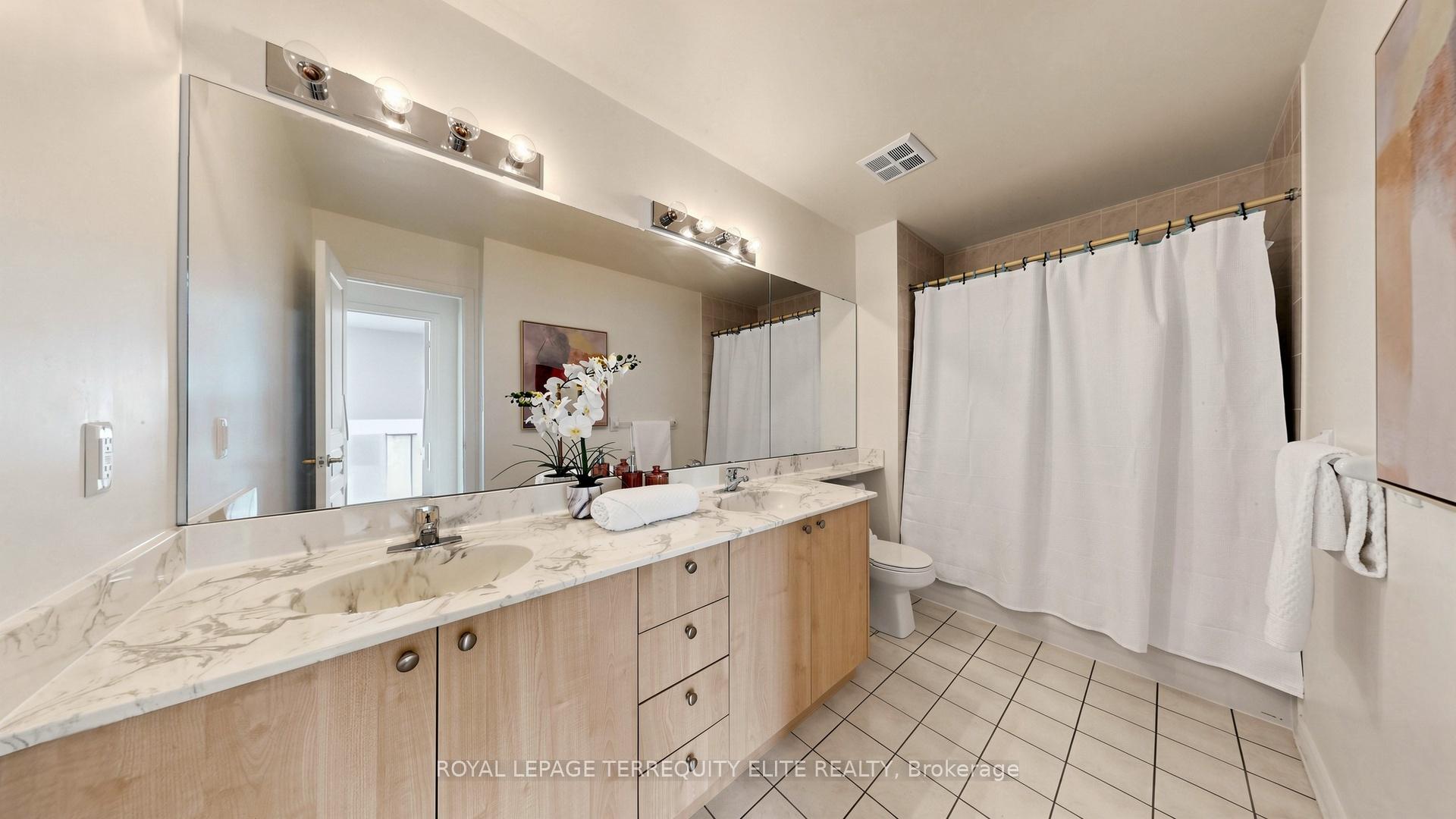 Photo 29 of Unit 412, 11 Everson Drive, North York, Willowdale East — HOMEH