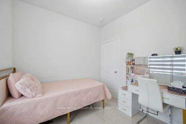 Photo 33 of 549 Barons Street, Vaughan, Kleinburg — HOMEH
