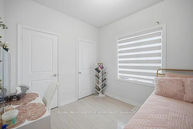 Photo 32 of 549 Barons Street, Vaughan, Kleinburg — HOMEH