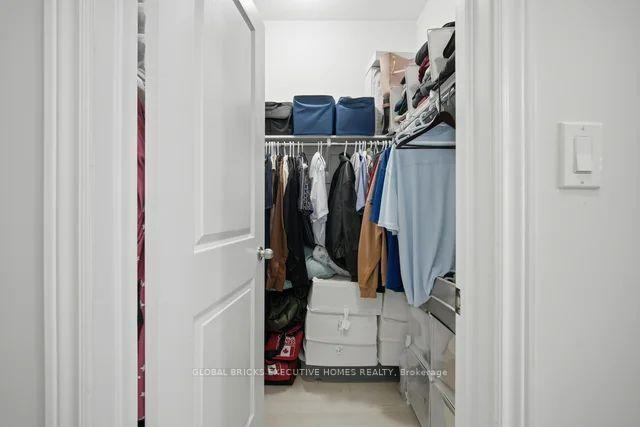 Photo 31 of 549 Barons Street, Vaughan, Kleinburg — HOMEH