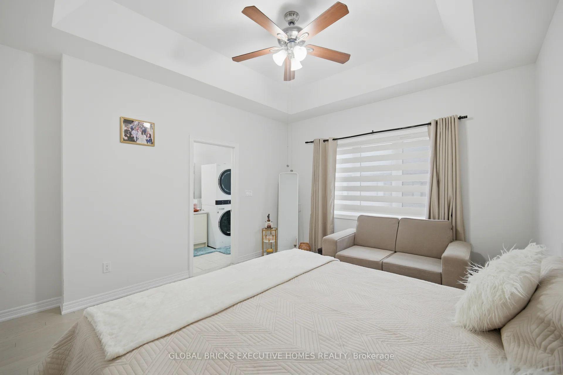 Photo 26 of 549 Barons Street, Vaughan, Kleinburg — HOMEH