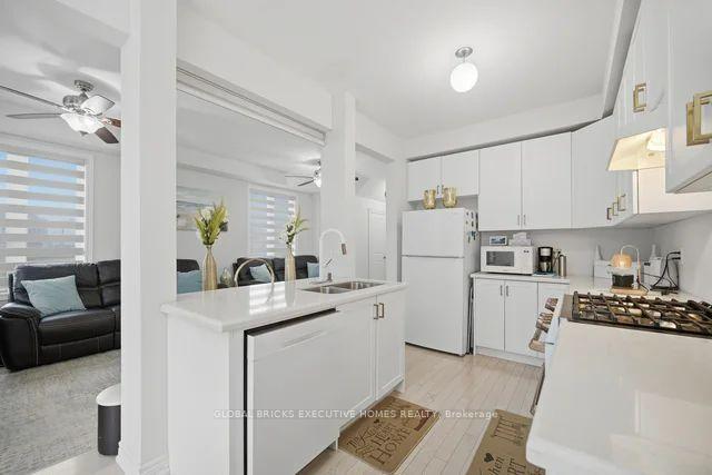Photo 14 of 549 Barons Street, Vaughan, Kleinburg — HOMEH