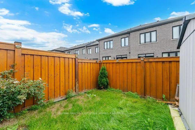 Photo 45 of 549 Barons Street, Vaughan, Kleinburg — HOMEH
