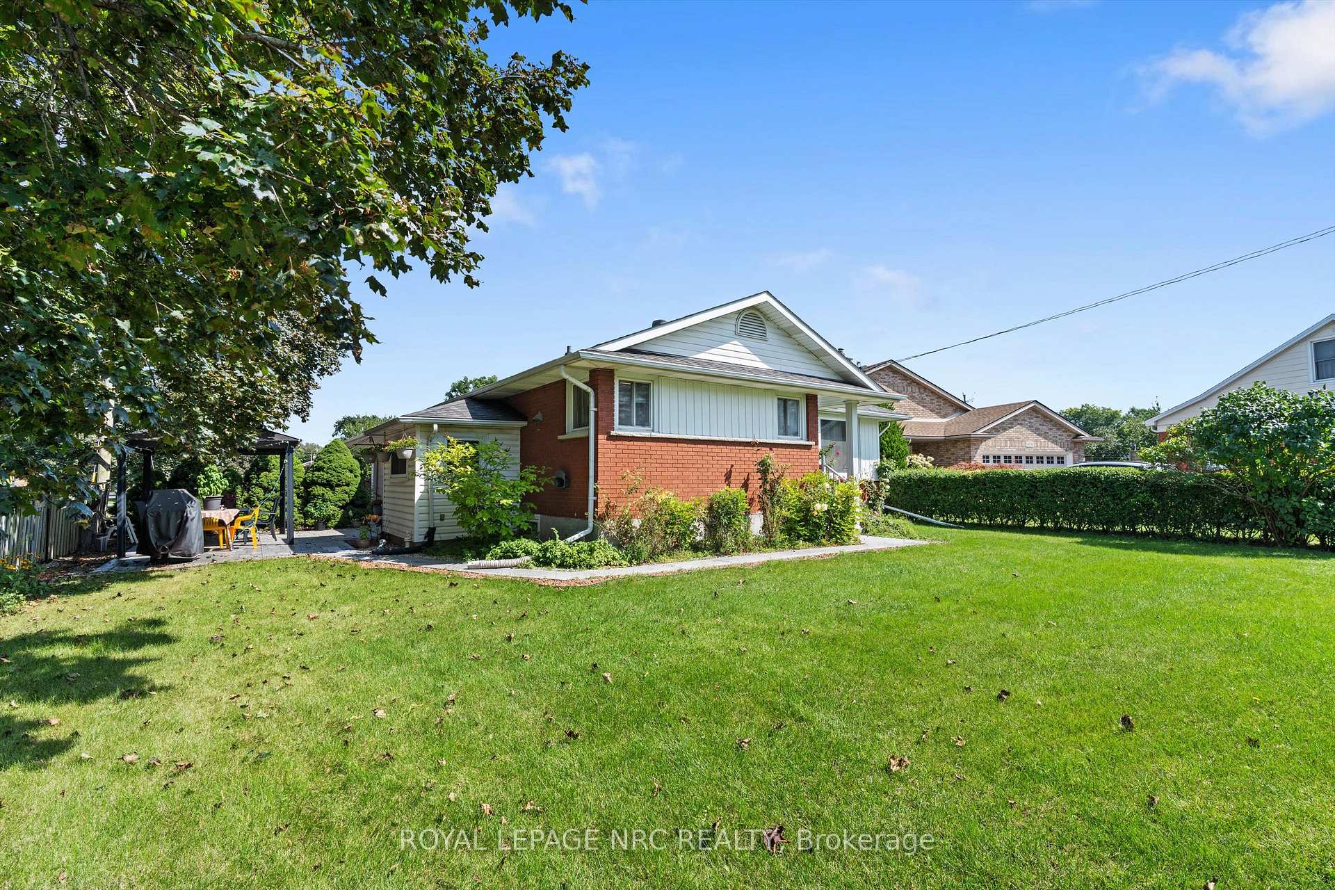 Photo 45 of 476 Vine Street, St. Catharines, Vine/Linwell — HOMEH