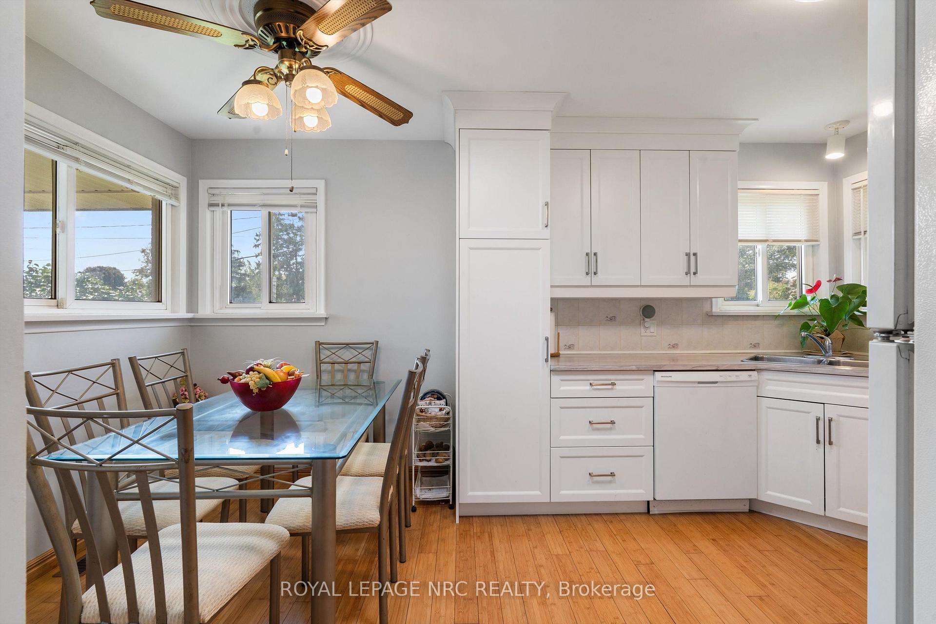 Photo 9 of 476 Vine Street, St. Catharines, Vine/Linwell — HOMEH