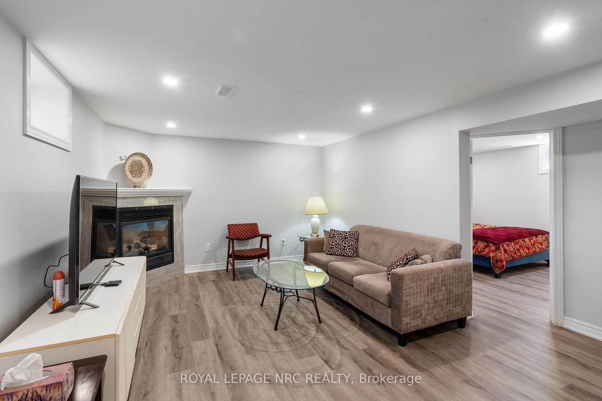 Photo 24 of 476 Vine Street, St. Catharines, Vine/Linwell — HOMEH