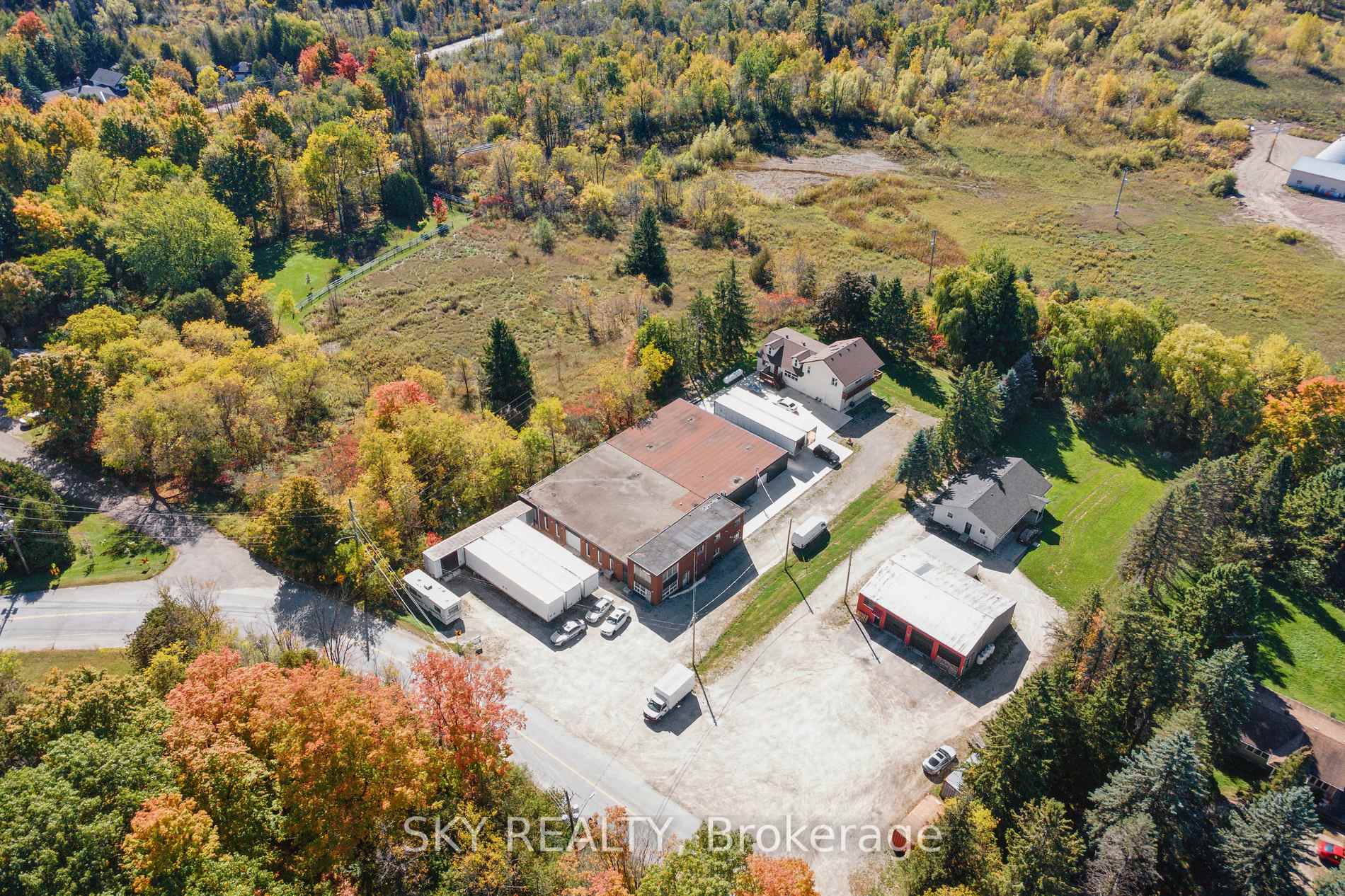 Photo 7 of 12478 5 Line, Halton Hills, Limehouse — HOMEH